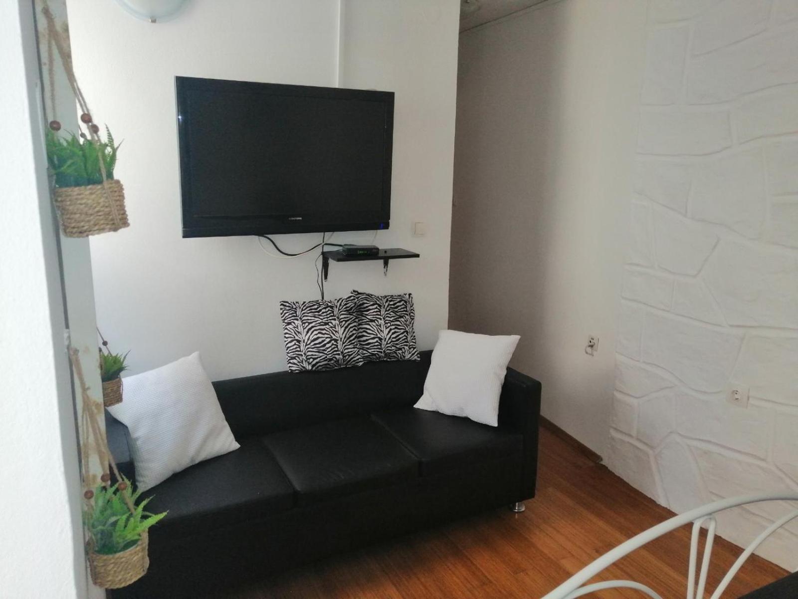 Apartment - Ground Floor photo 1