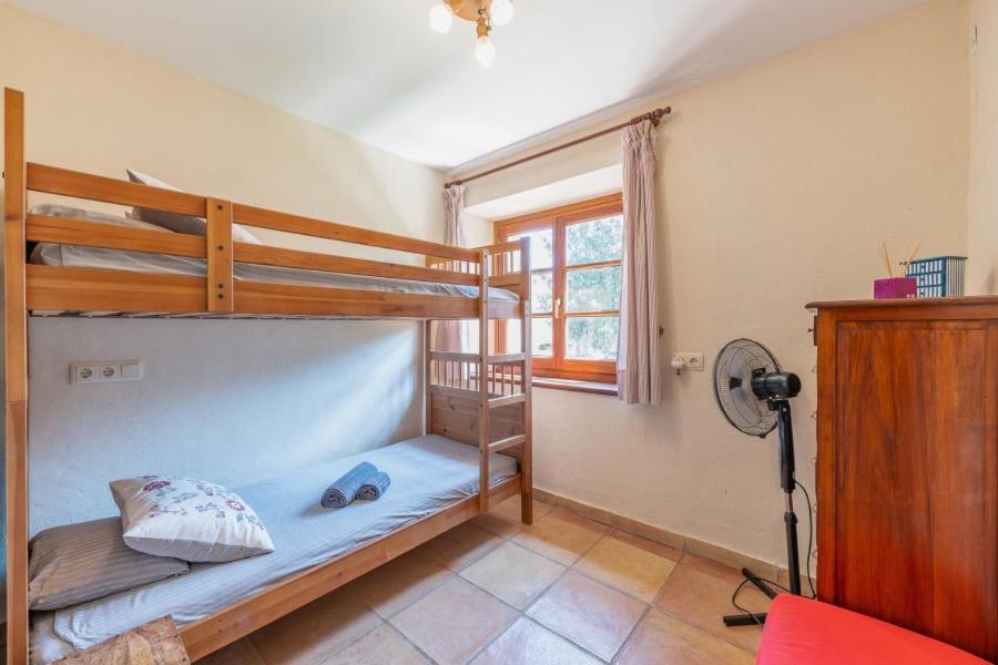 Casa de Seis Habitaciones