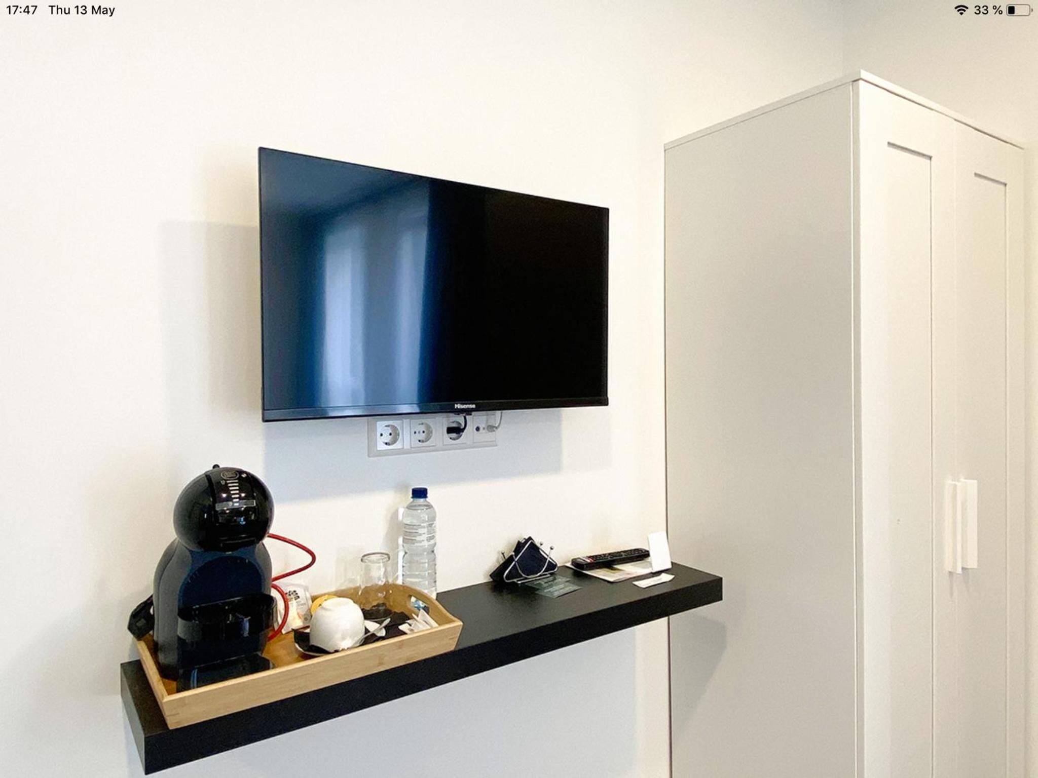 Double Room - Photo 8