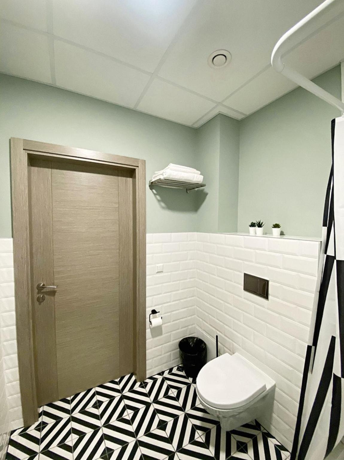 Double Room - Photo 4