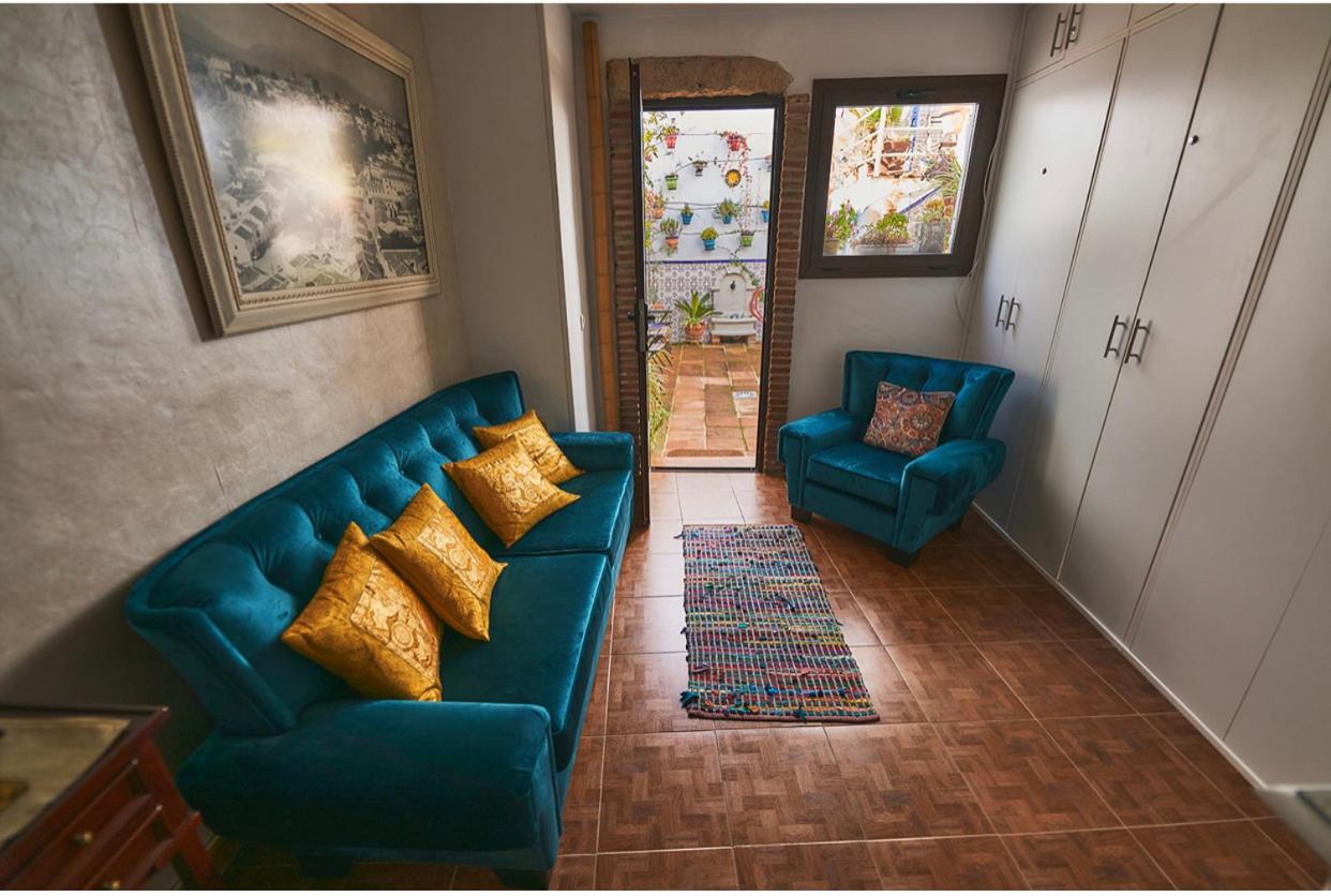Two-Bedroom Apartment - Photo 46