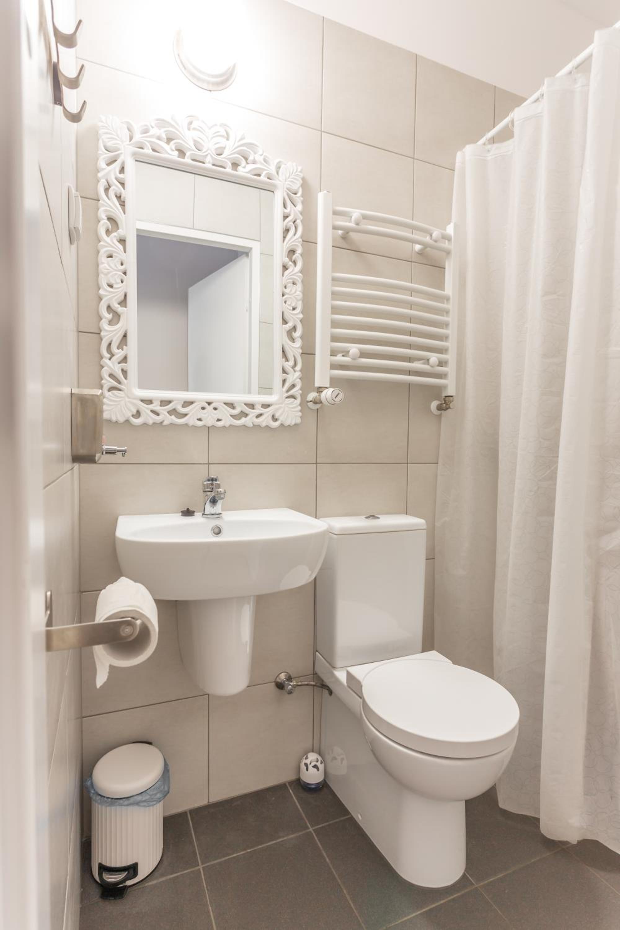Small Double Room photo 2