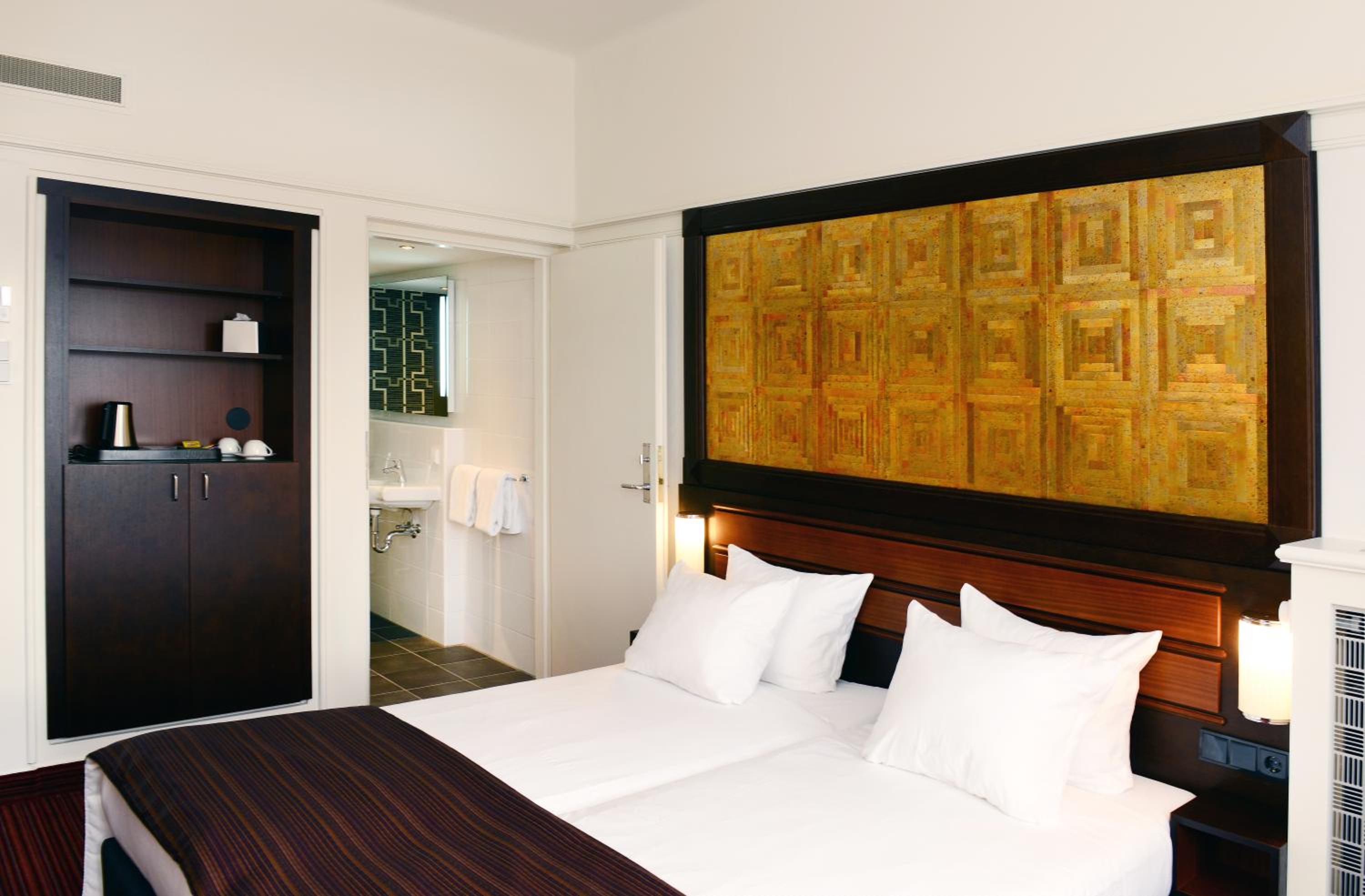 Deluxe Twin Room - Photo 2
