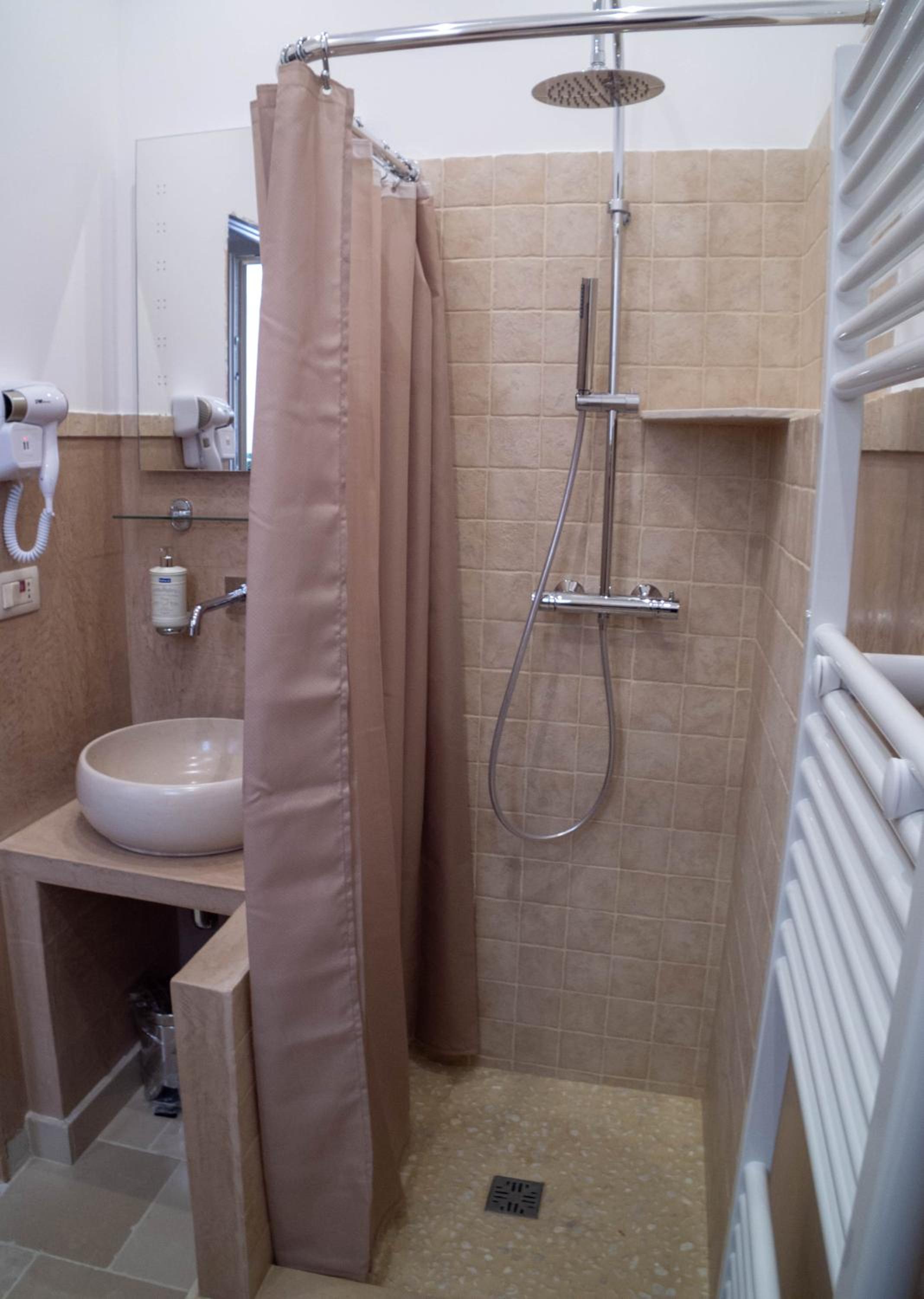 Triple Room - Photo 4