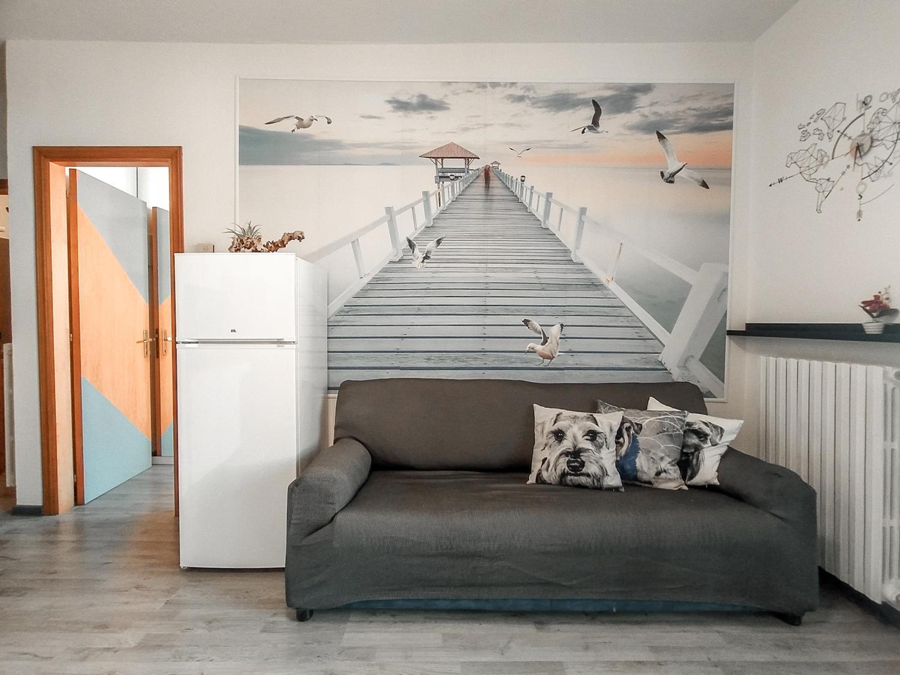 One-Bedroom Apartment - Photo 6