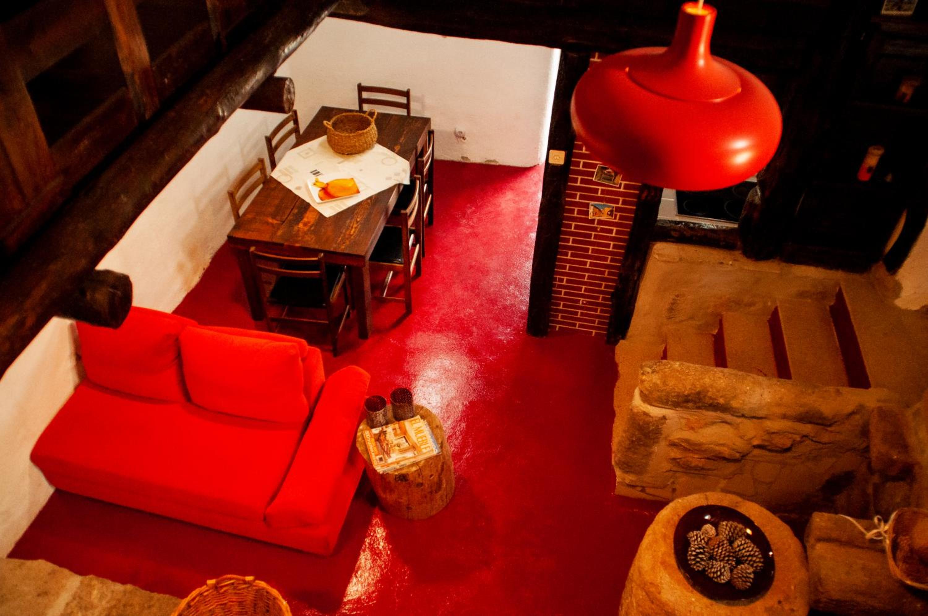 Three-Bedroom House - Photo 15