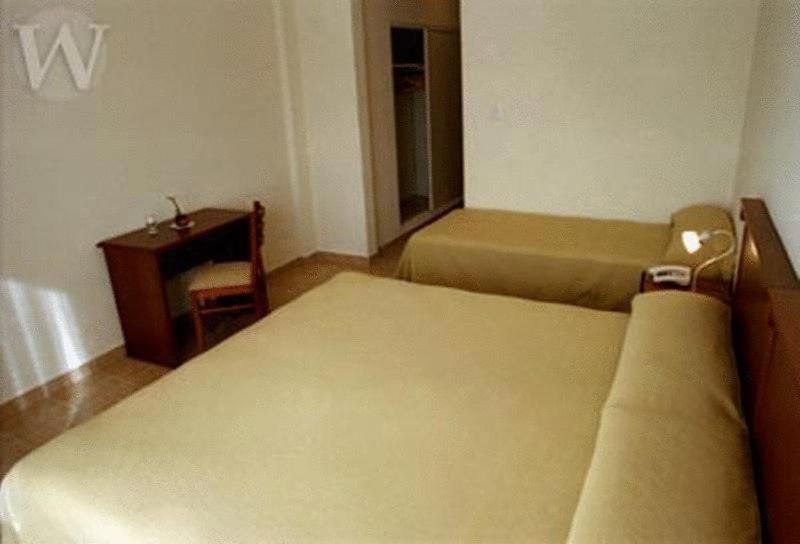 Standard Triple Room photo 2