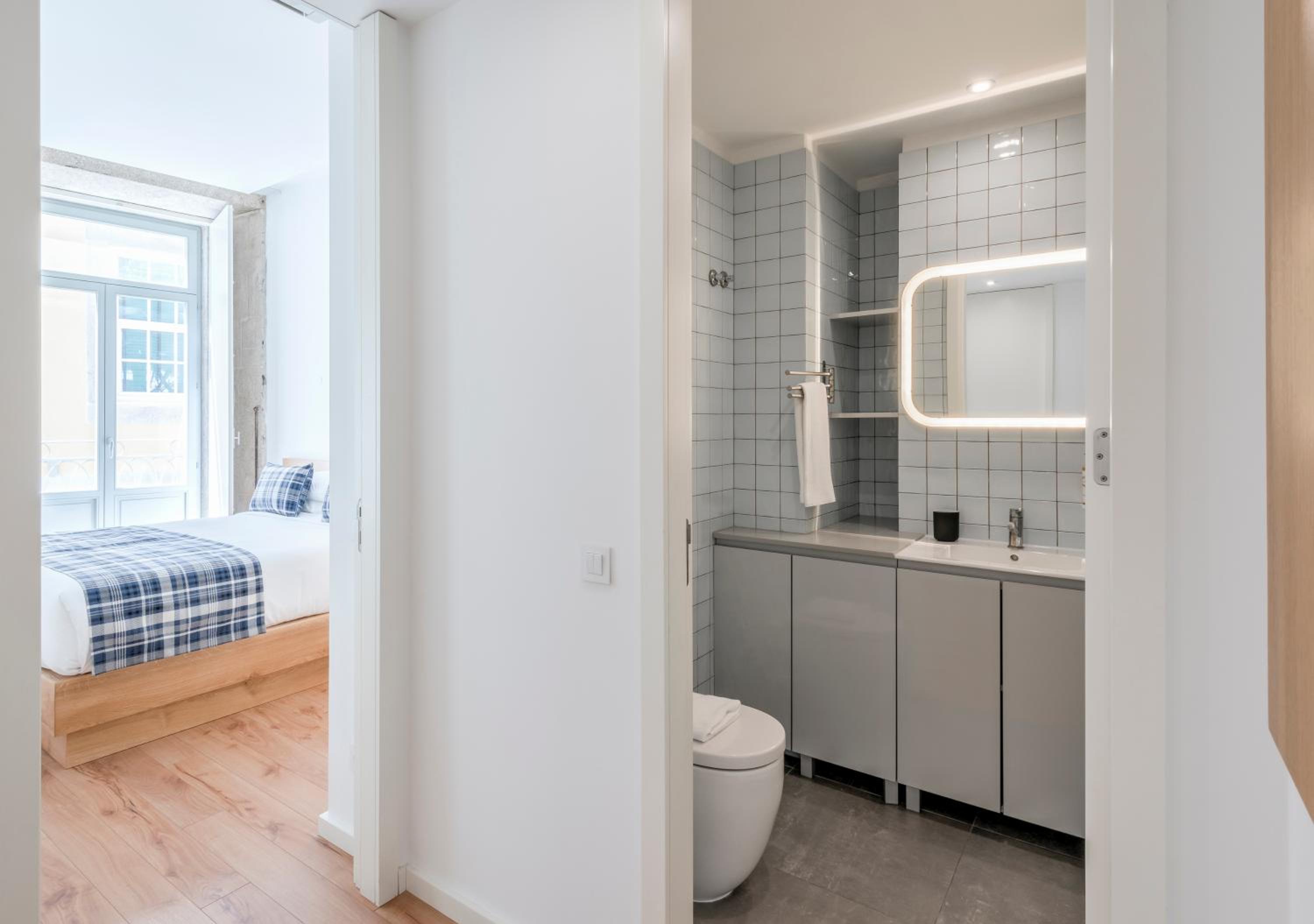 Standard One-Bedroom Apartment - Photo 10