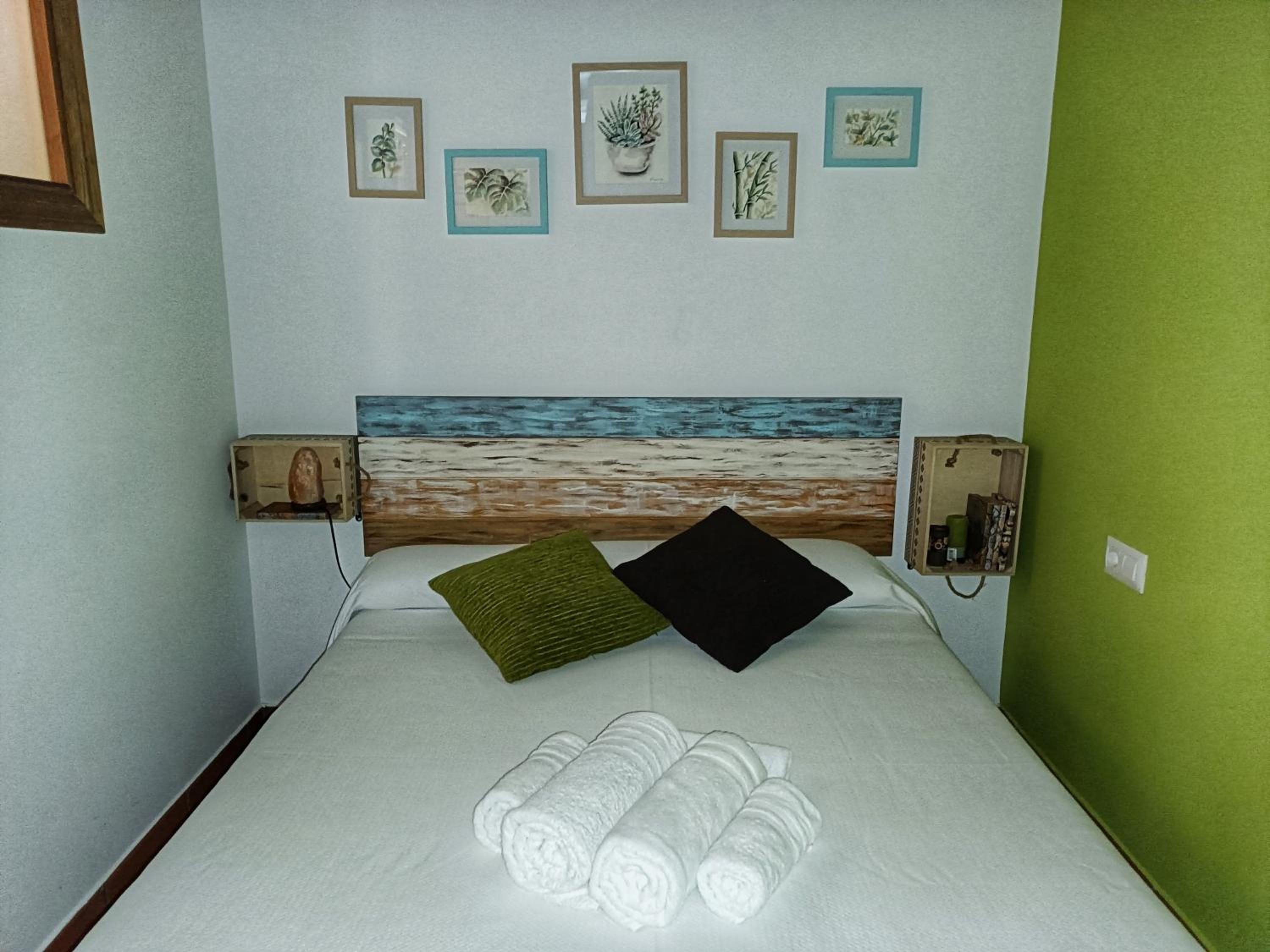 One-Bedroom Apartment - Photo 9