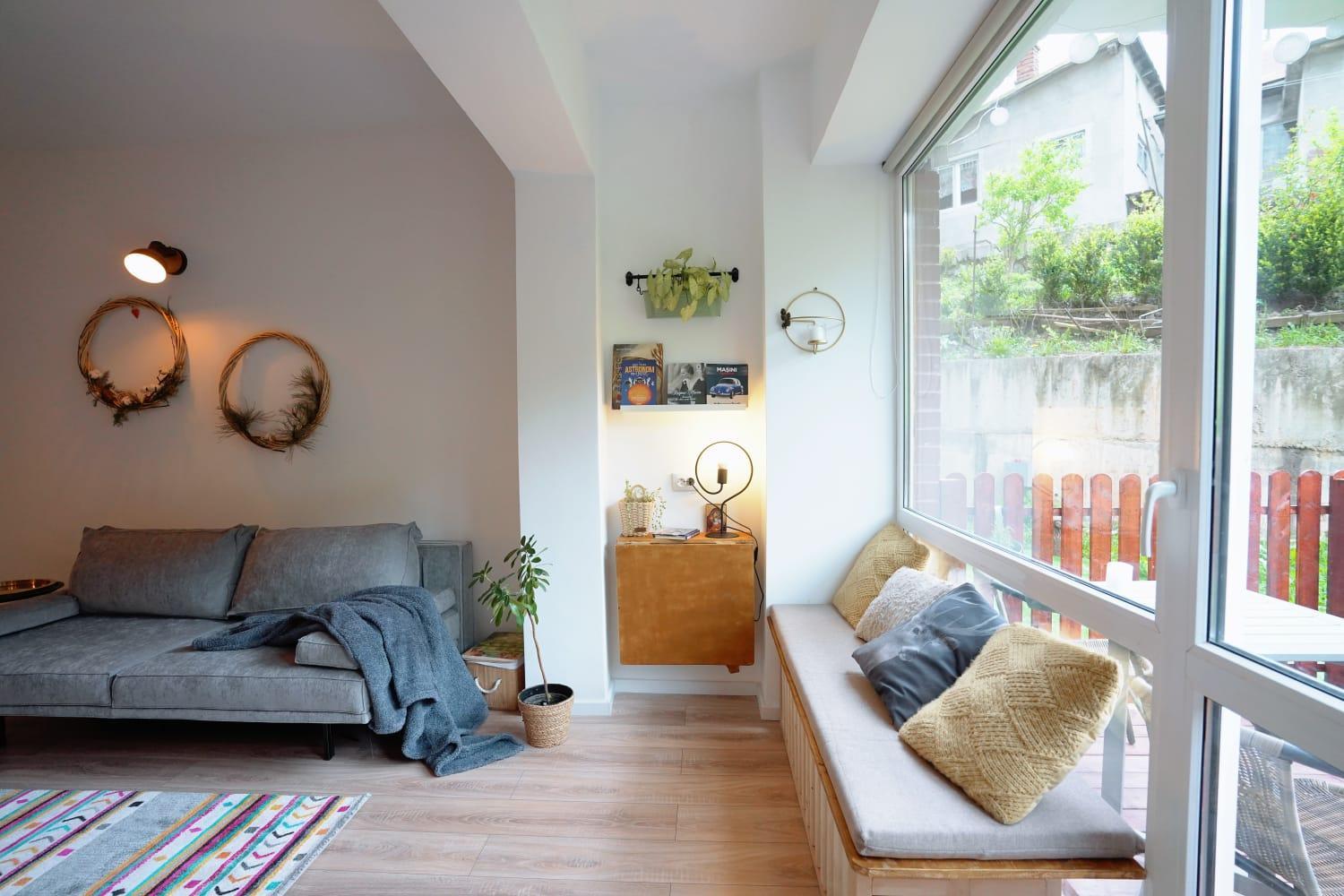 One-Bedroom Apartment - Photo 14