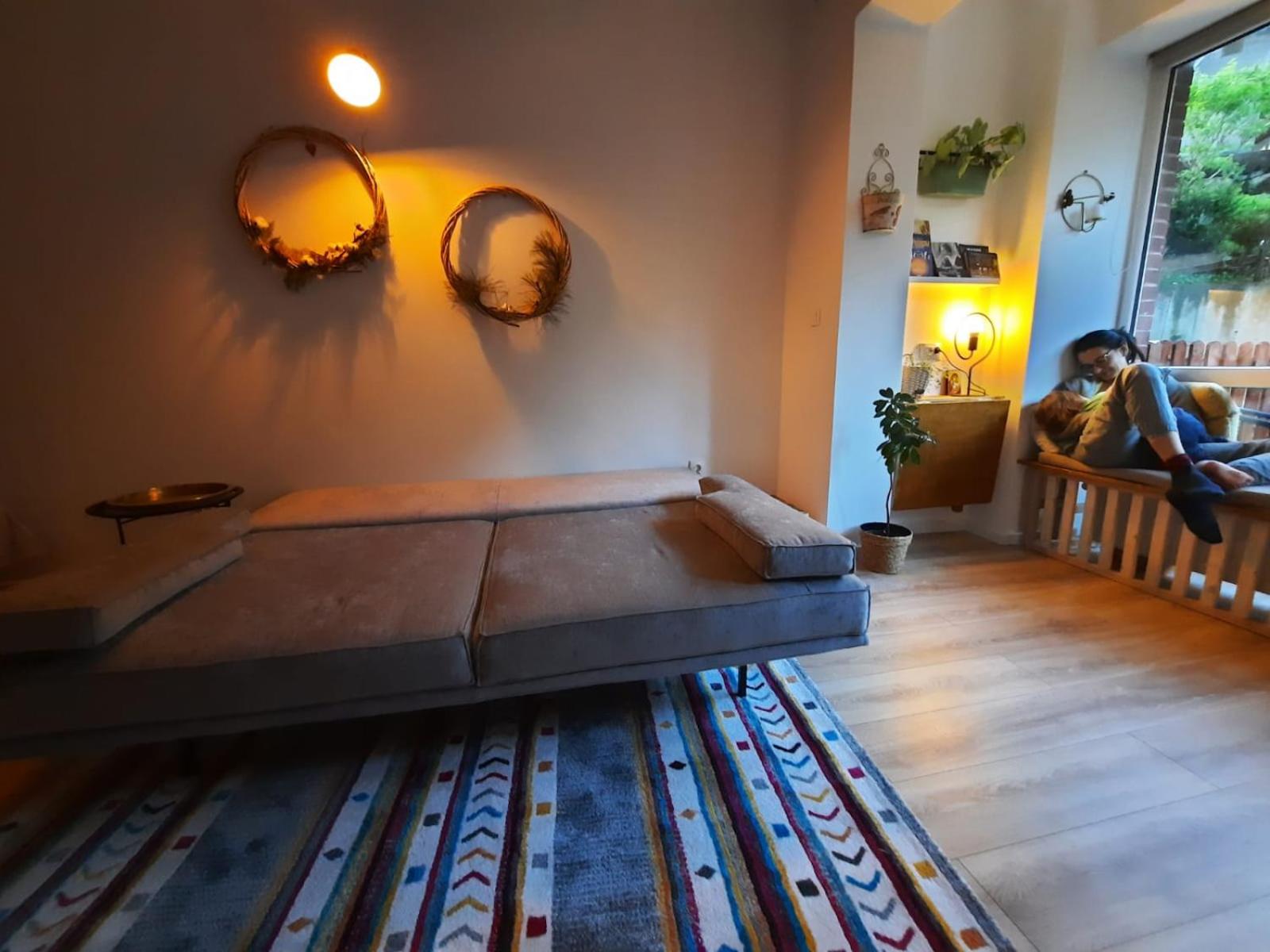 One-Bedroom Apartment - Photo 15