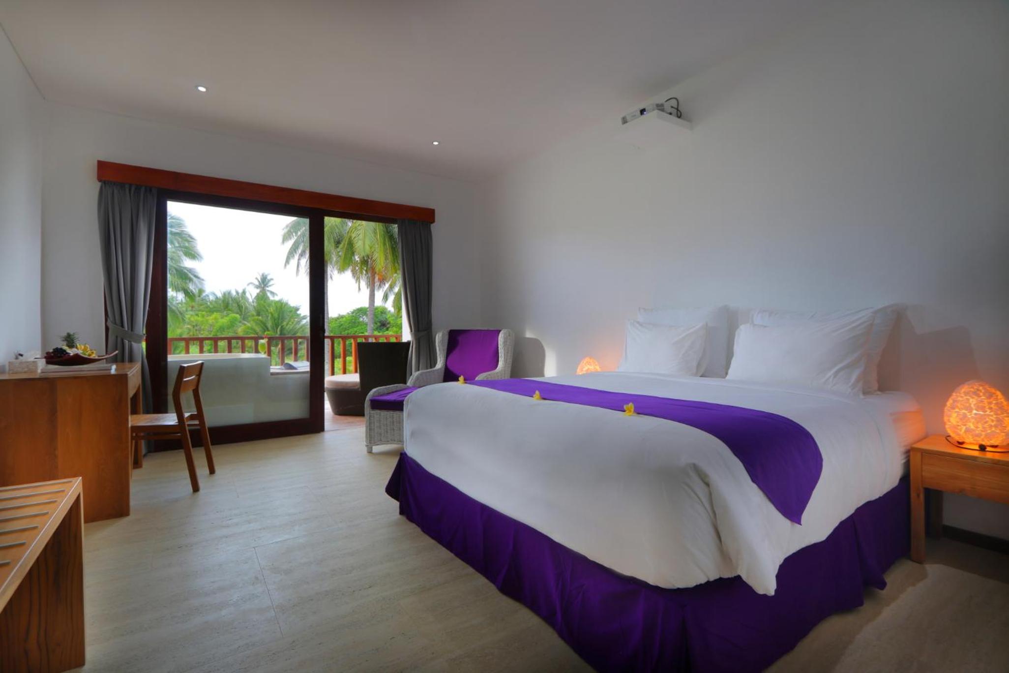 Junior Suite - Water Sport Activities Included