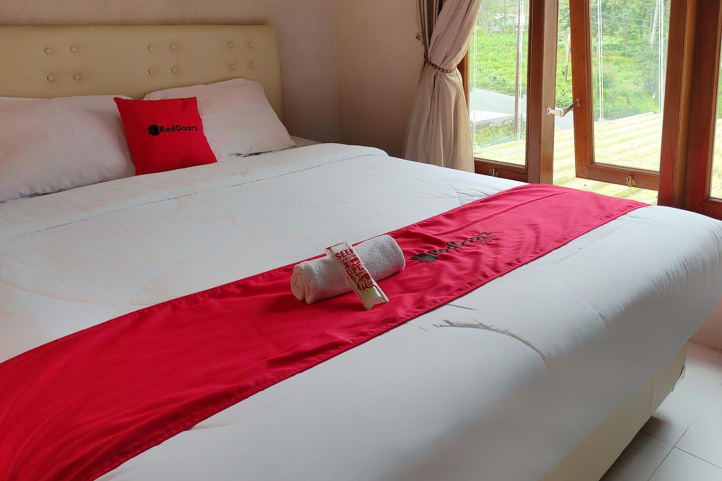 Double Room - Photo 3