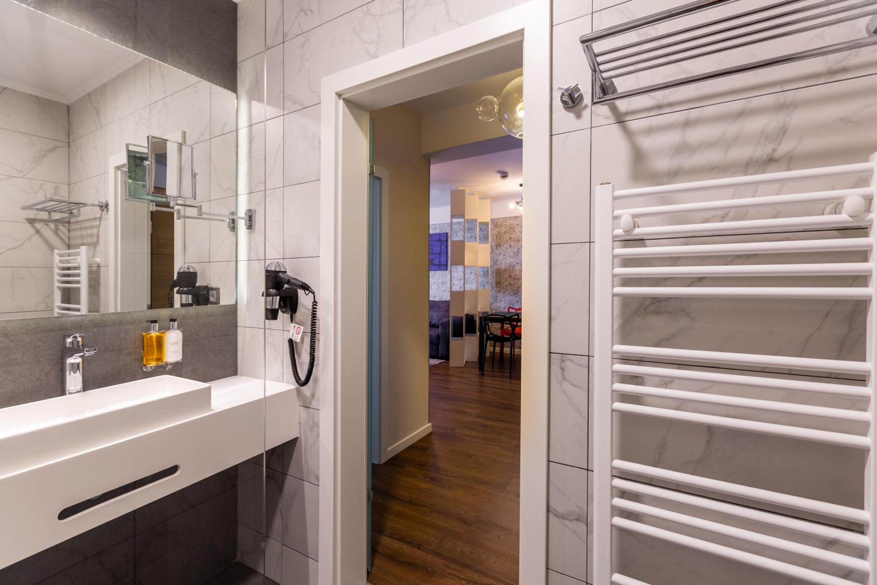 Standard Apartment - Photo 27