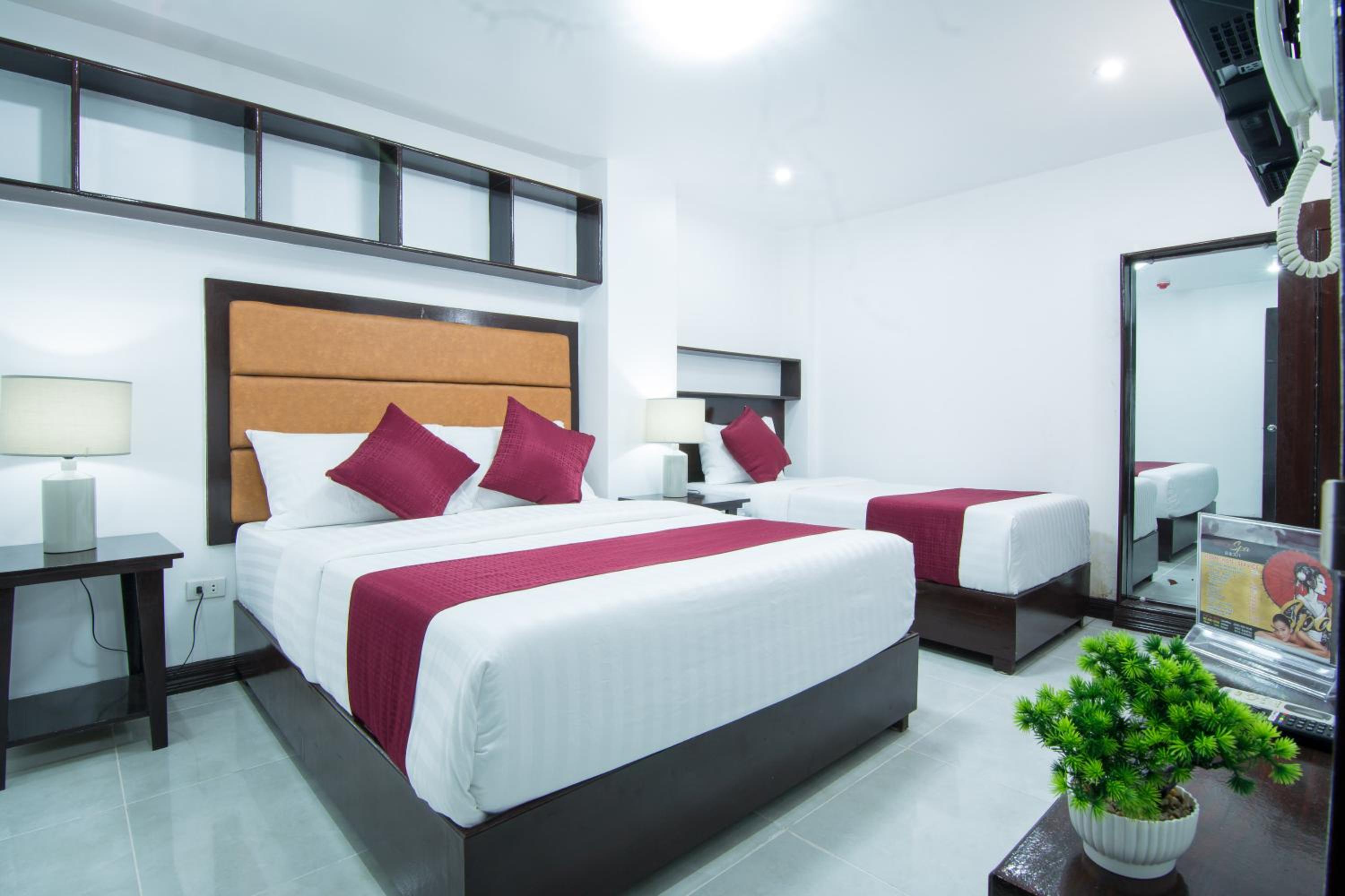 Executive Triple Room - Photo 1