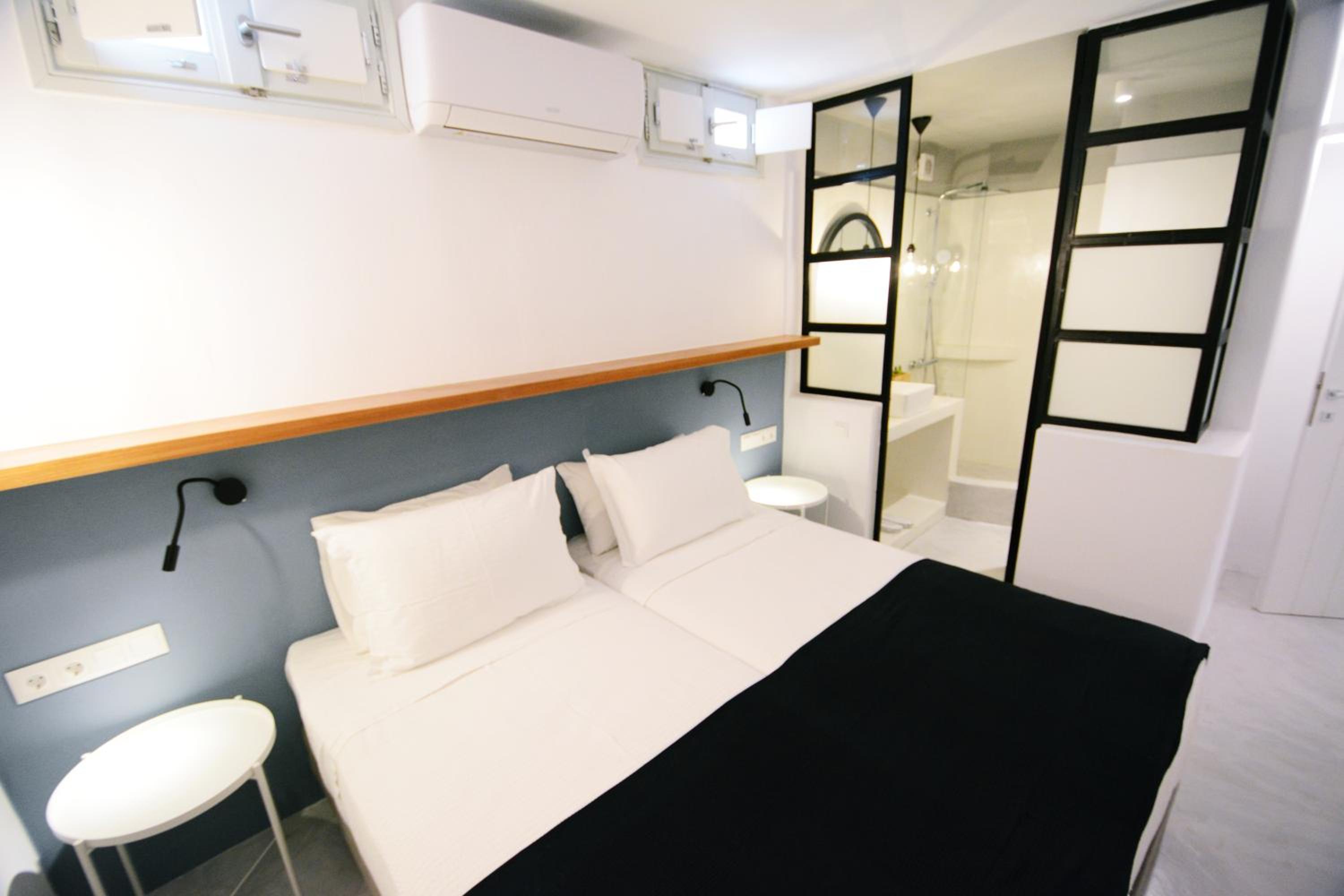 Apartment with Mini Pool - First Floor