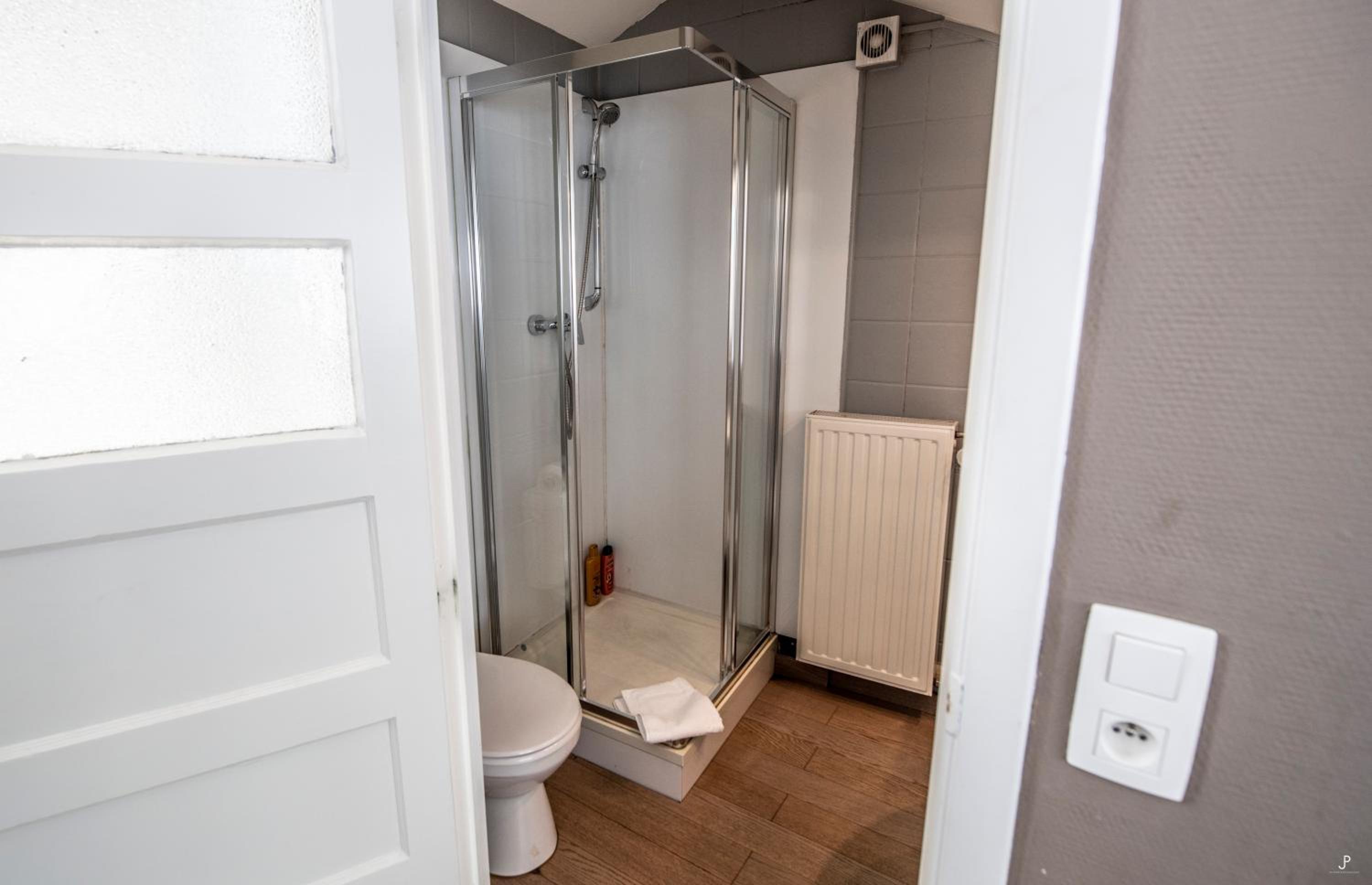 Deluxe Family Suite photo 3