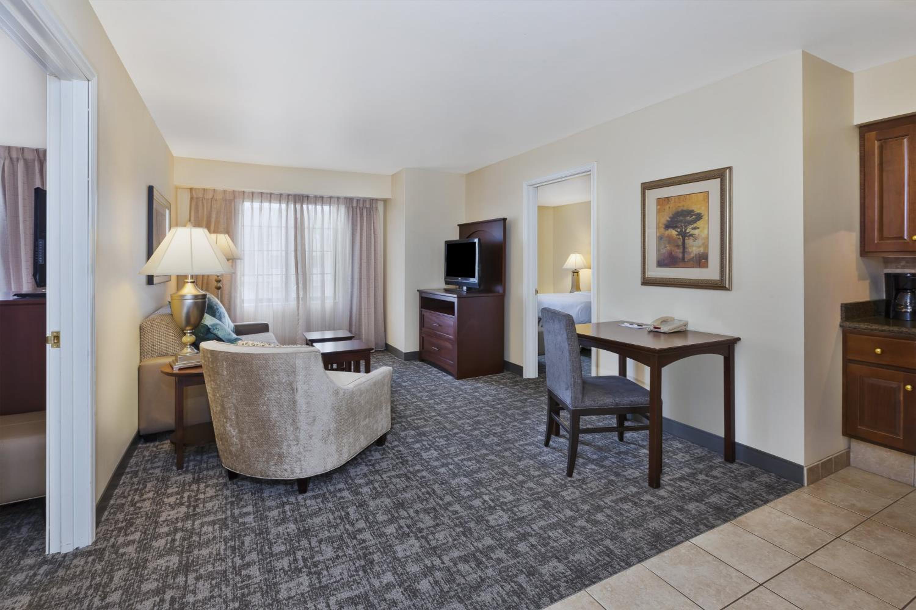 Two-Bedroom Suite - Disability Access/Non-Smoking - Photo 1