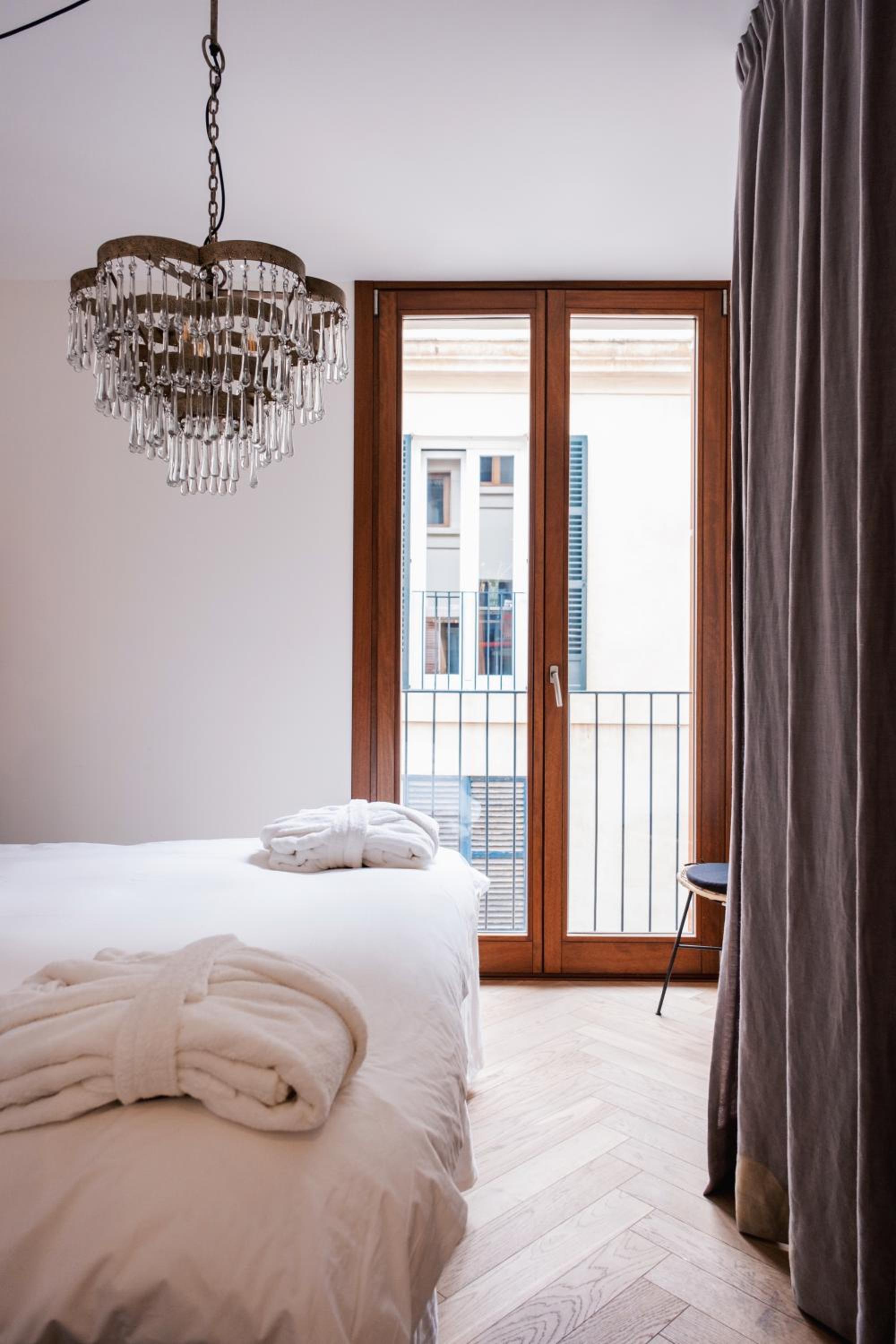 Suite - Photo 6