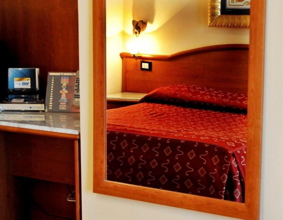 Double Or Twin Room photo 3