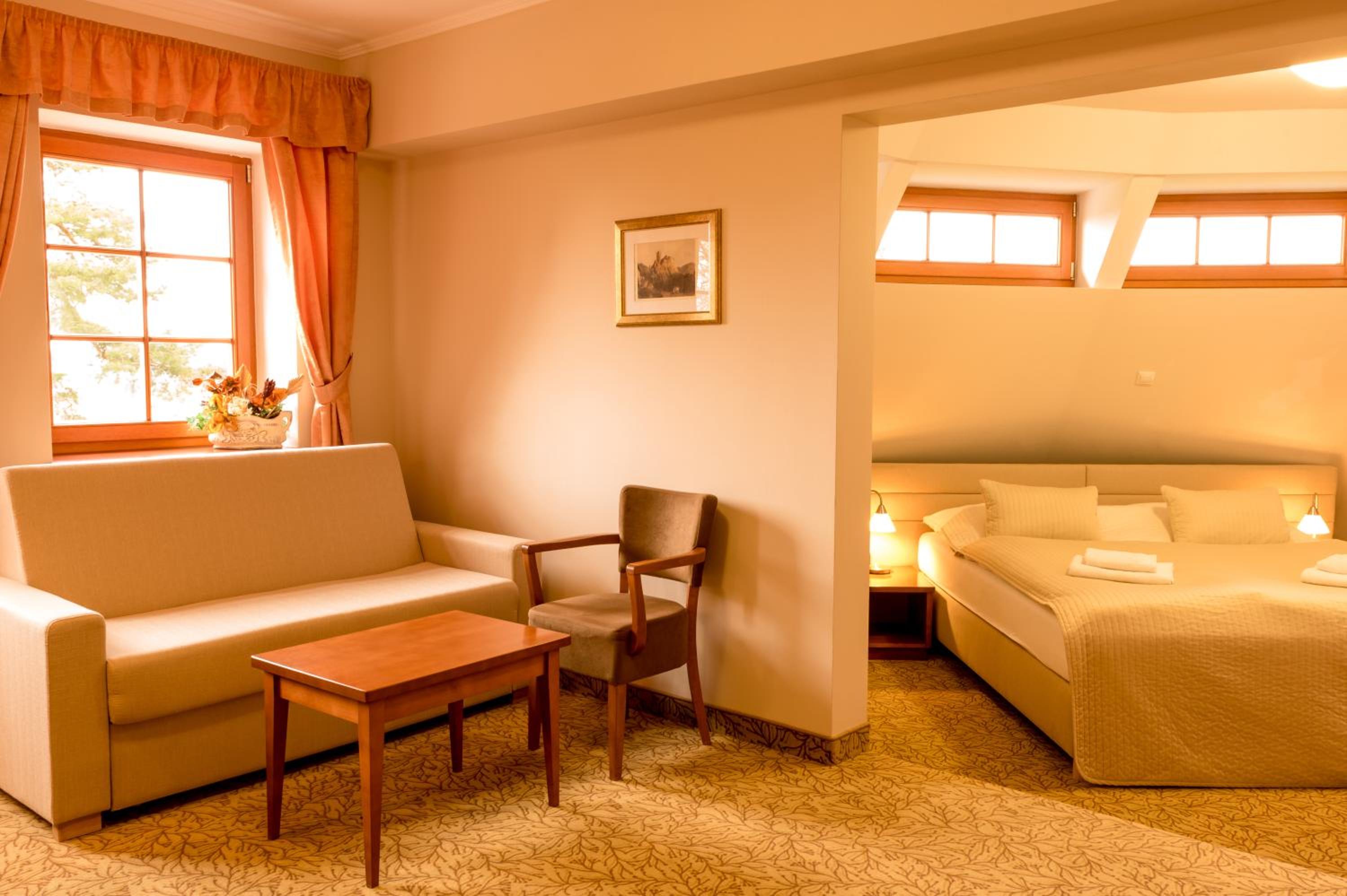 Suite with Balcony photo 1