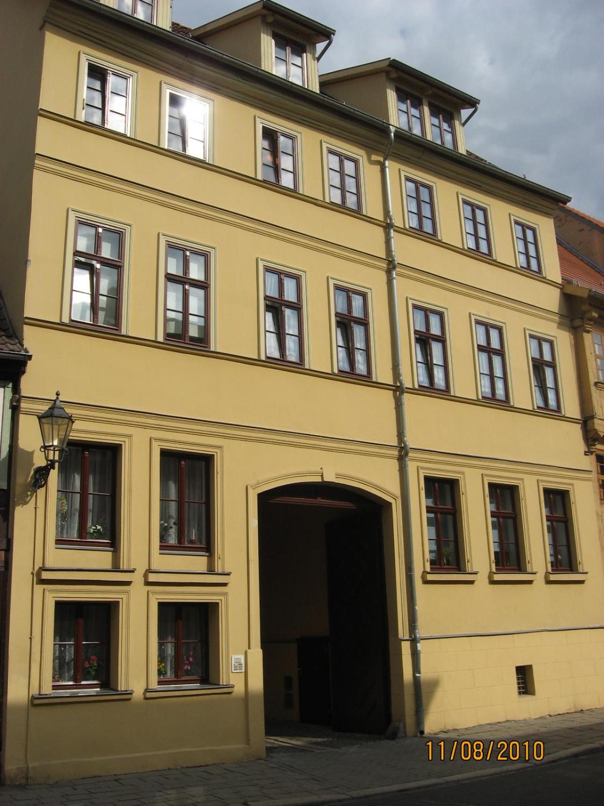 Two-Bedroom Apartment - Photo 9