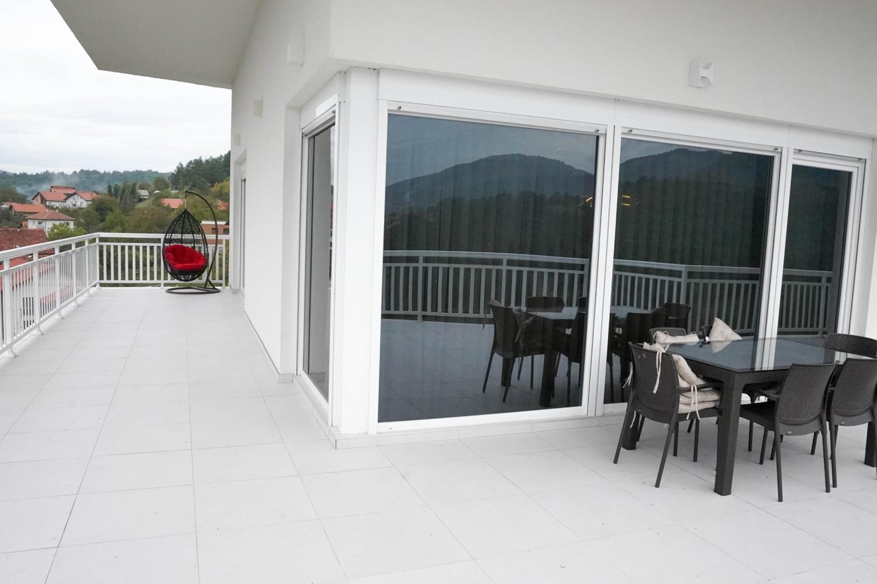Penthouse Apartment photo 2