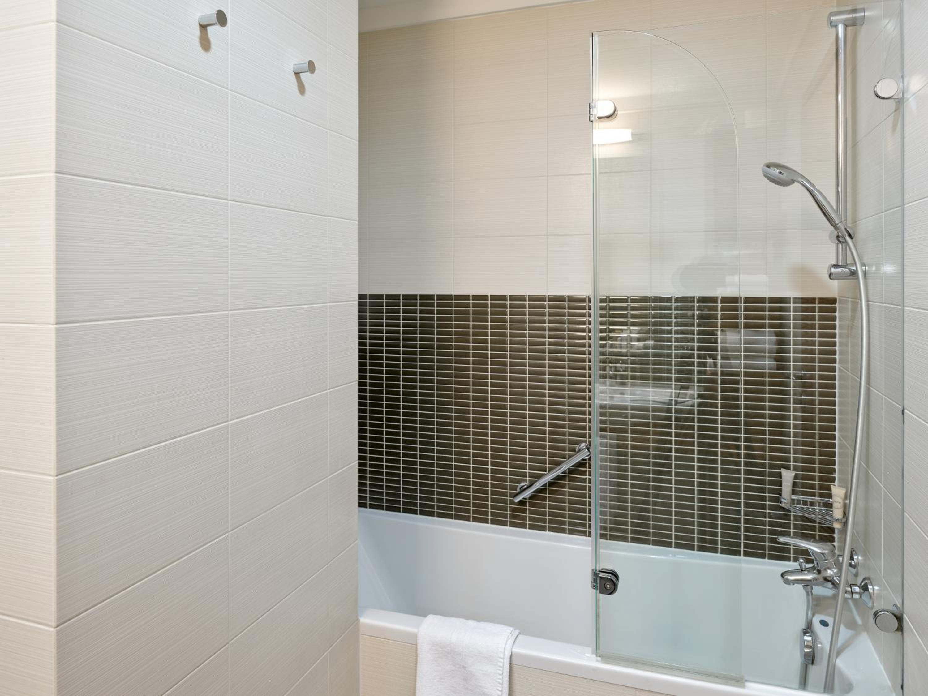 Deluxe Double Room - Photo 2