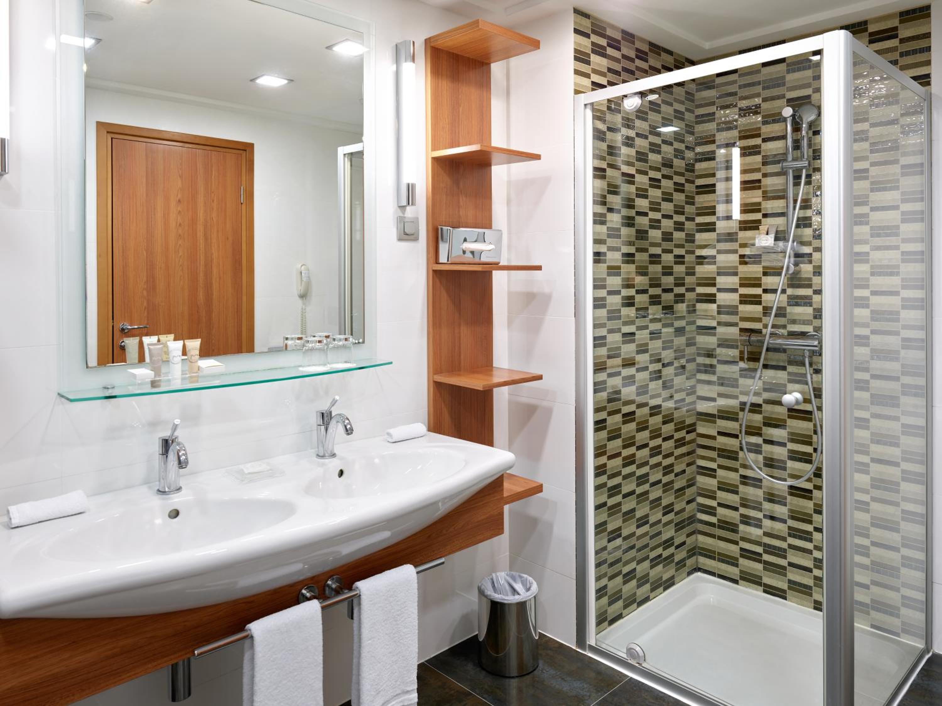 Deluxe Suite - Photo 4