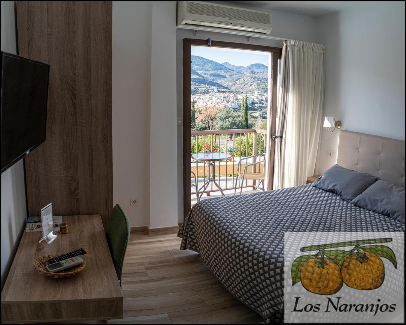 Double or Twin Room photo 2