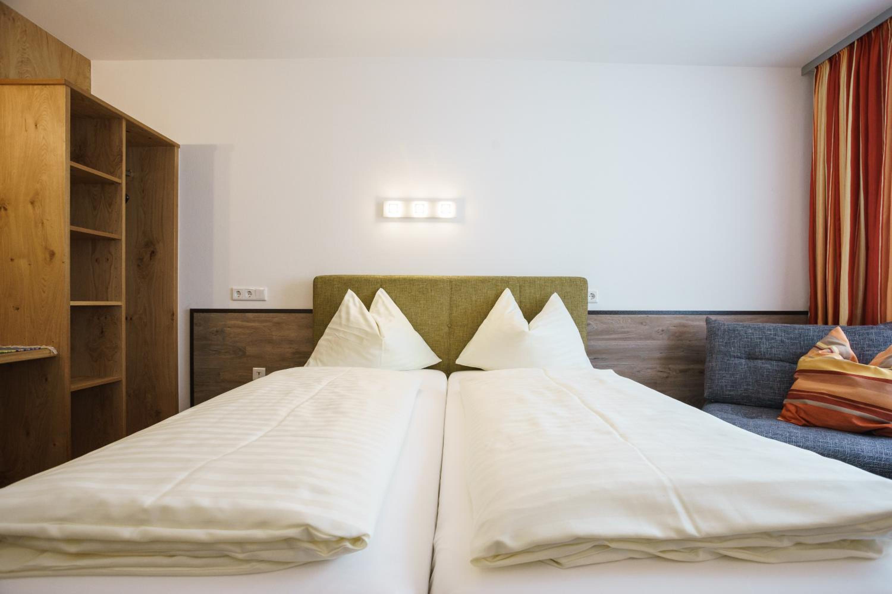 Triple Room - Photo 7