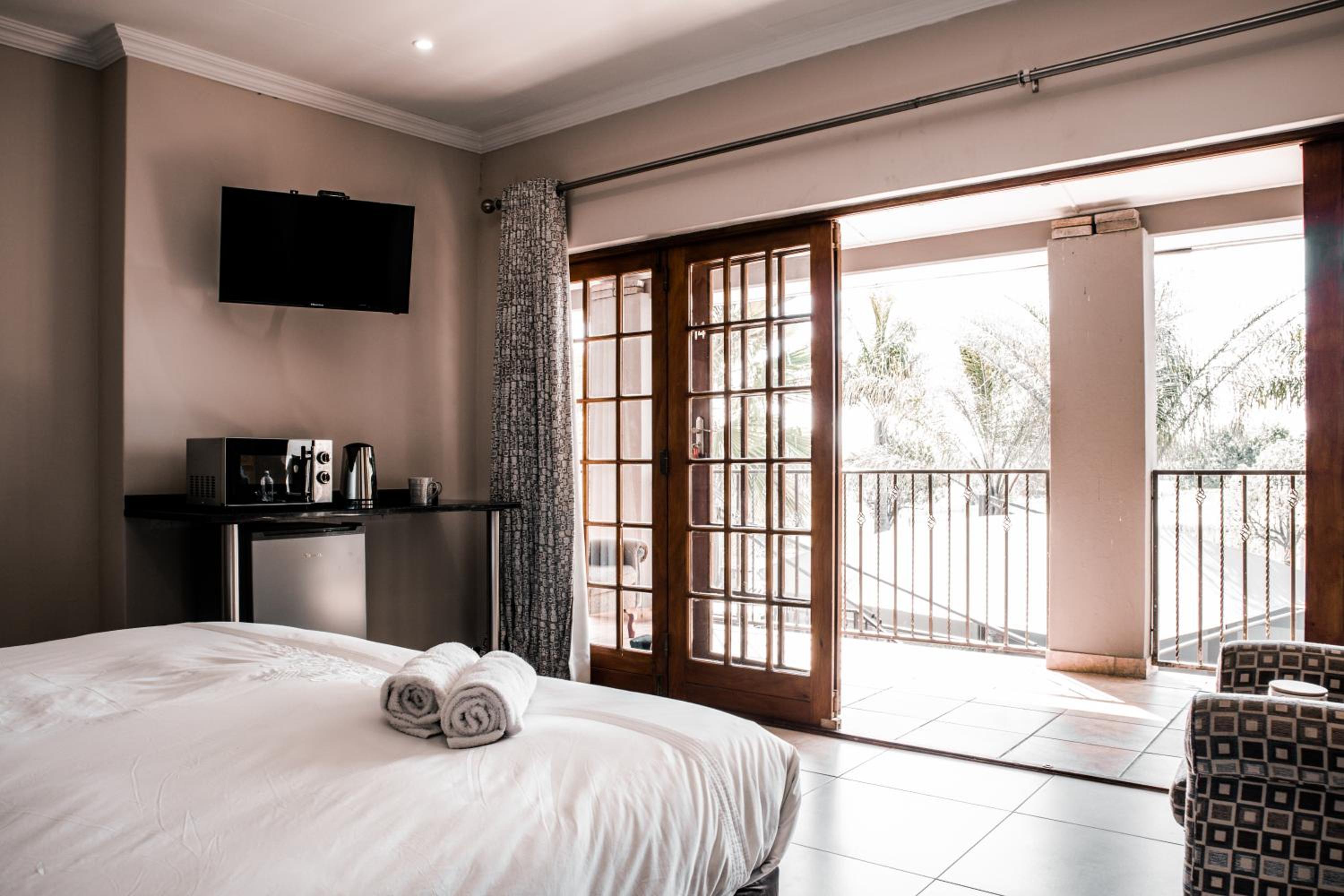 Double Room - Photo 27