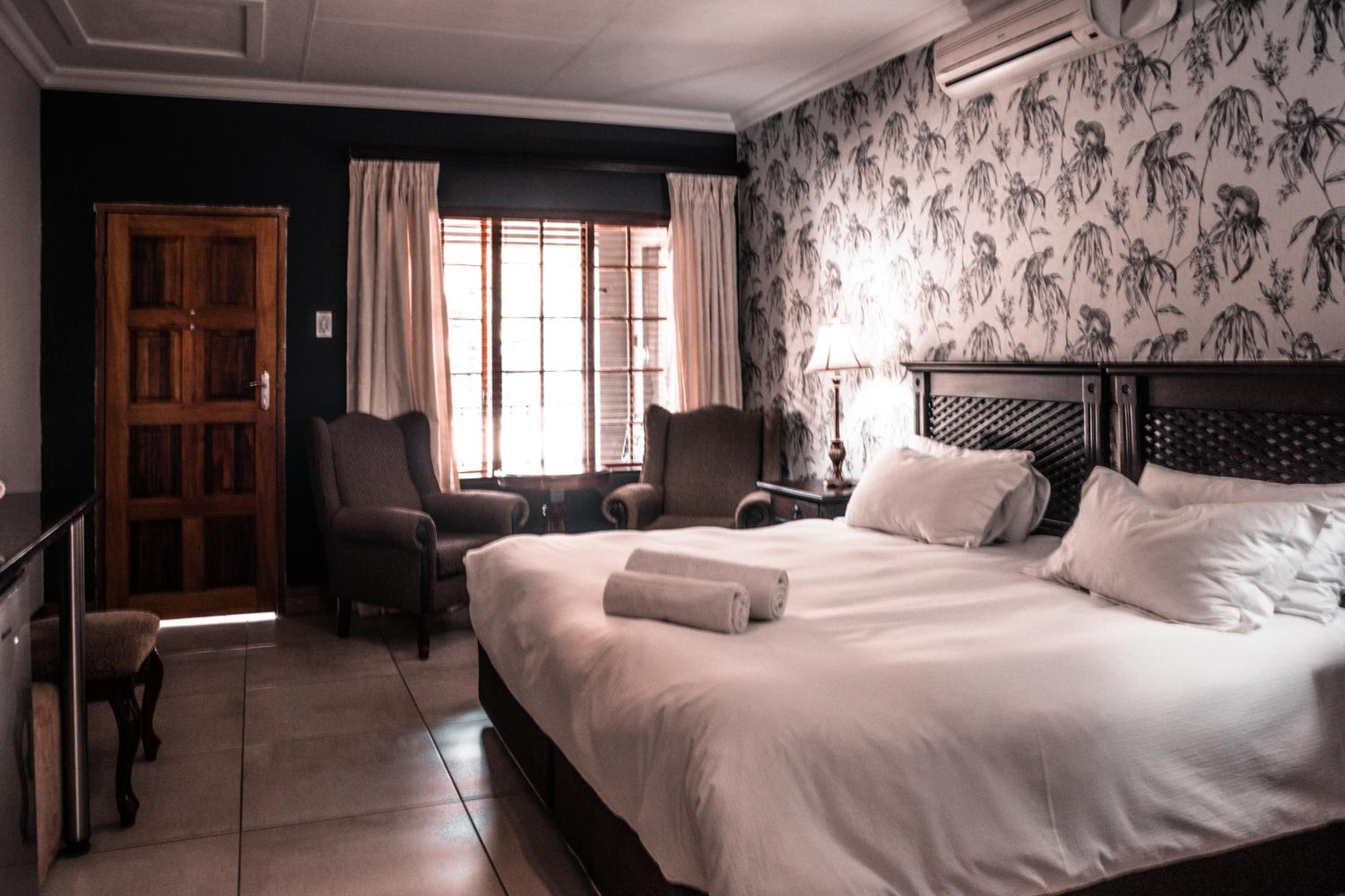 Double Room - Photo 19