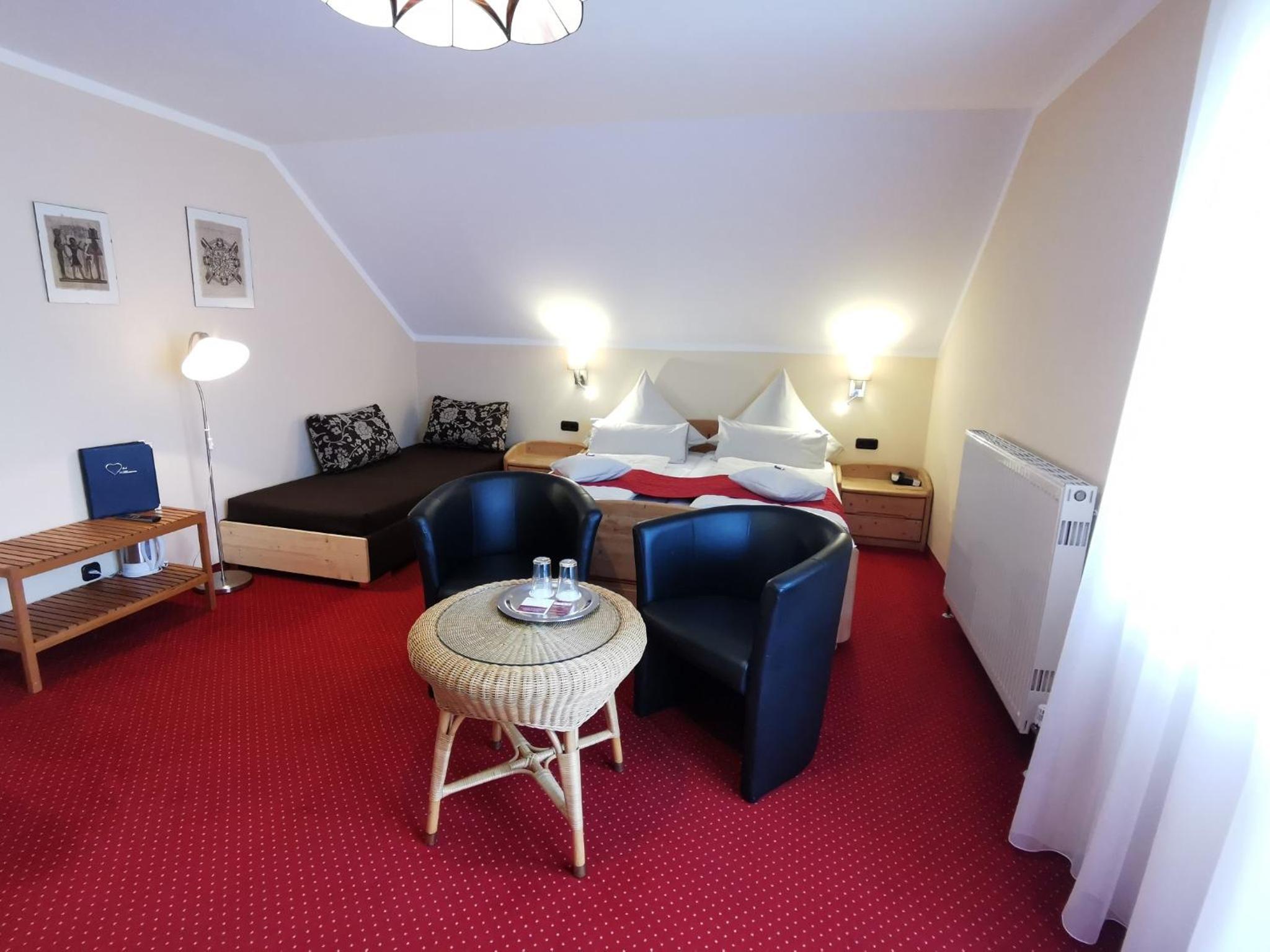 Double Room with Balcony photo 2
