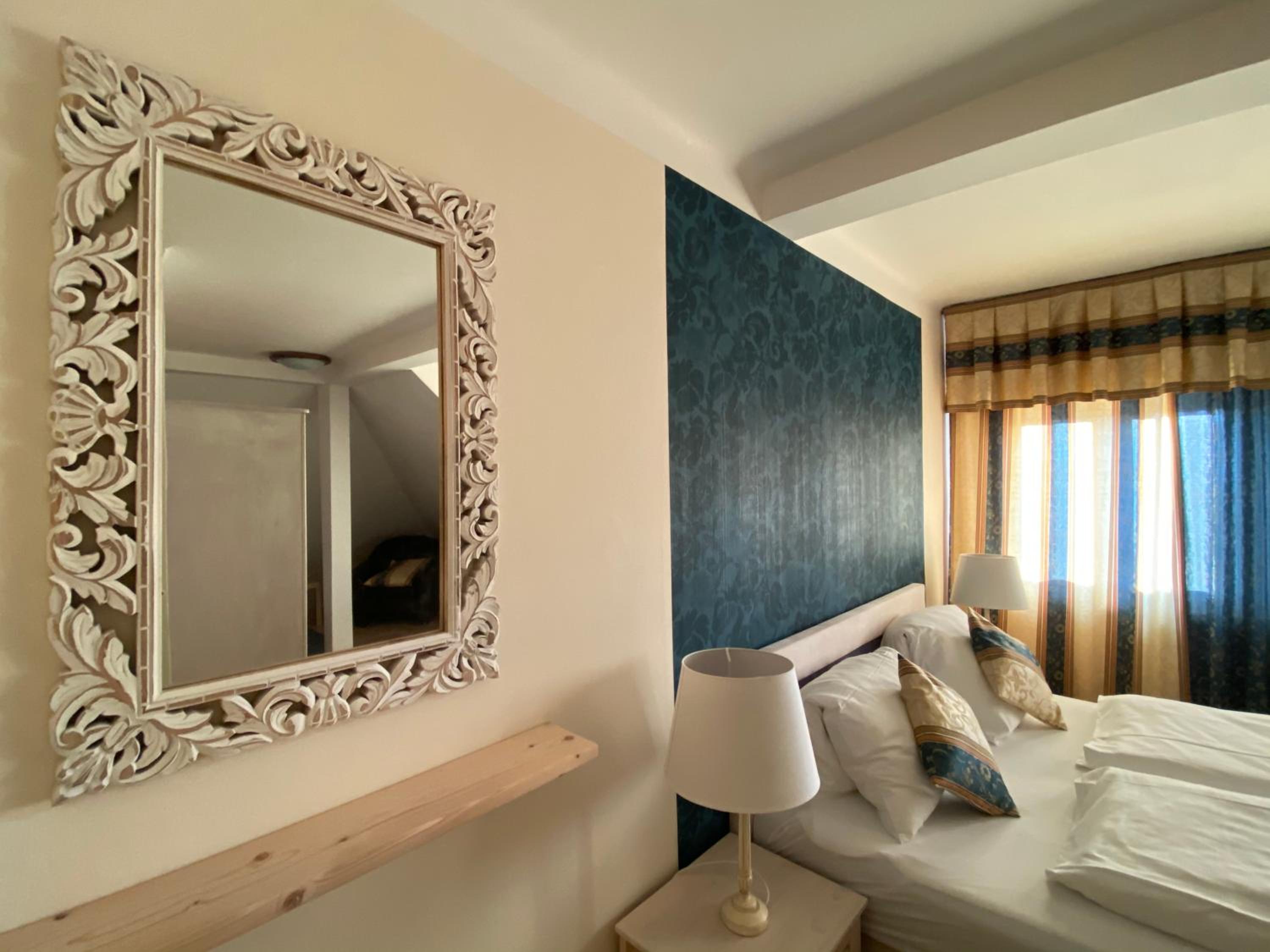 Classic Triple Room photo 3