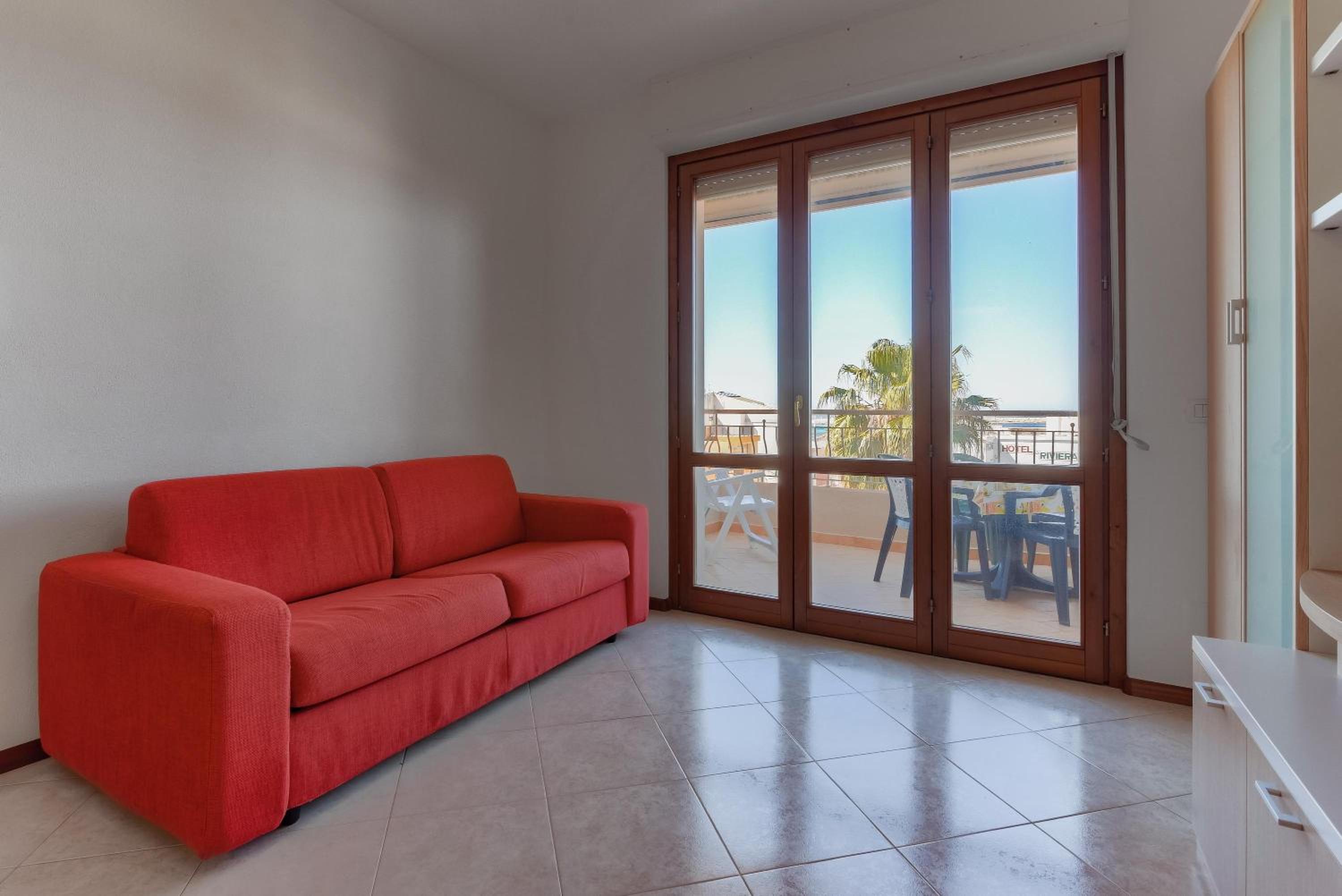 Superior One-Bedroom Apartment with Balcony