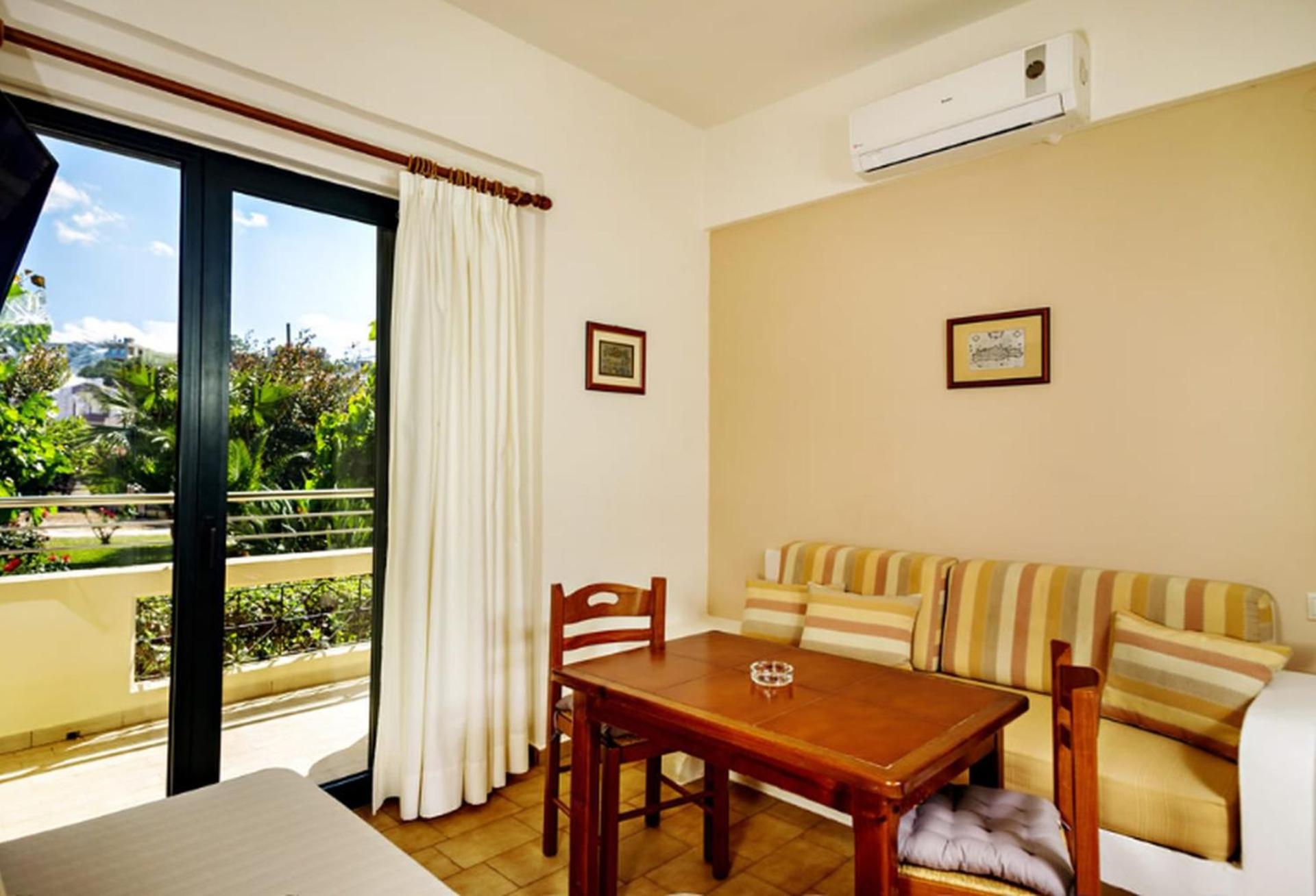 Apartment with Pool View  photo 2