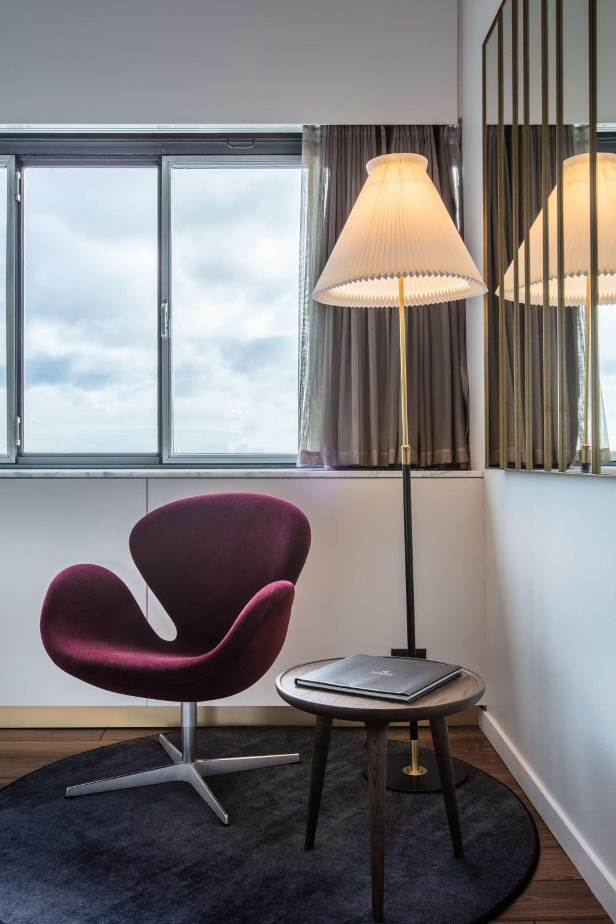 Collection Superior Room with Tivoli View