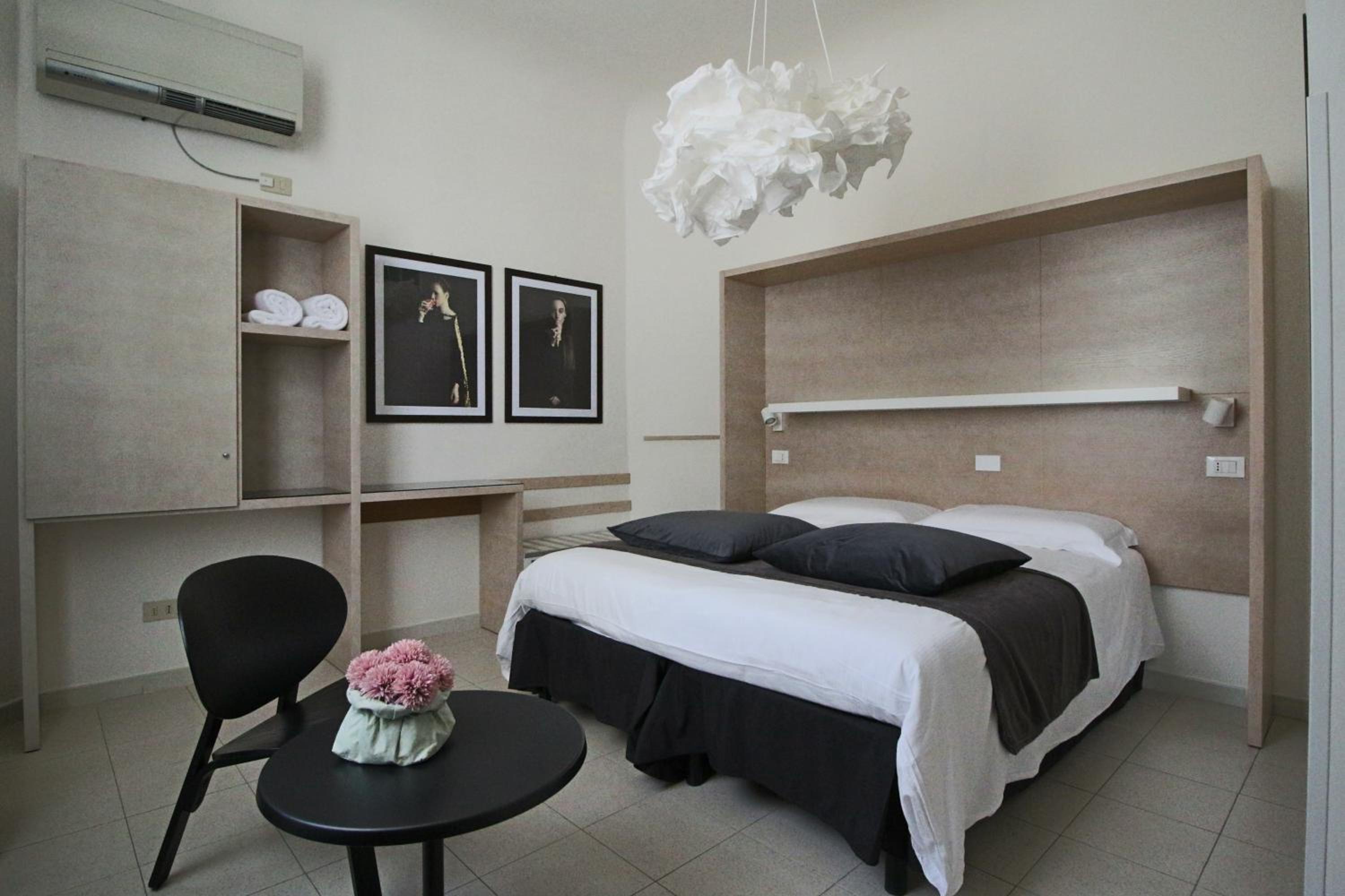 Double or Twin Room photo 1