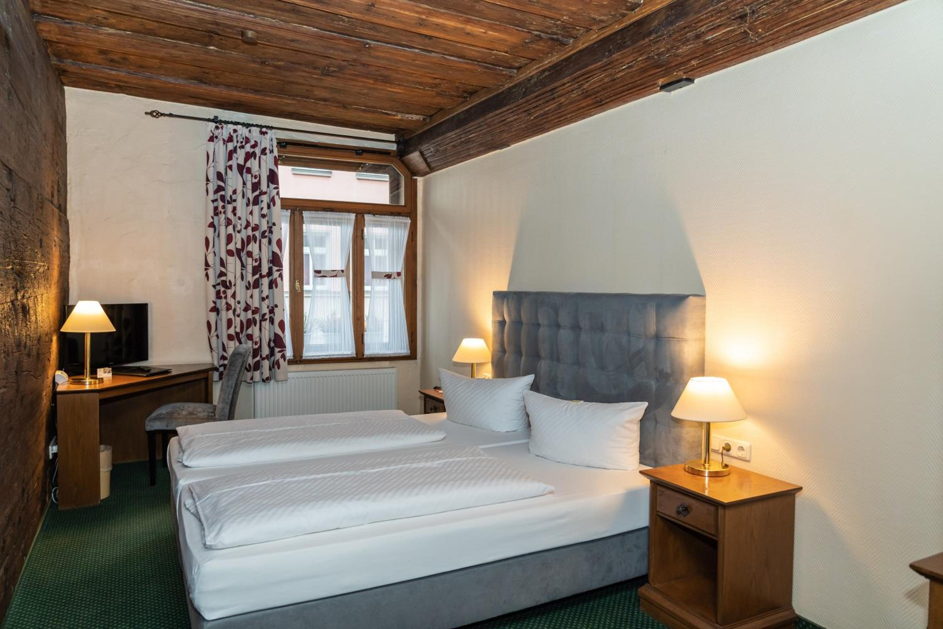 Superior Double Room - Photo 6