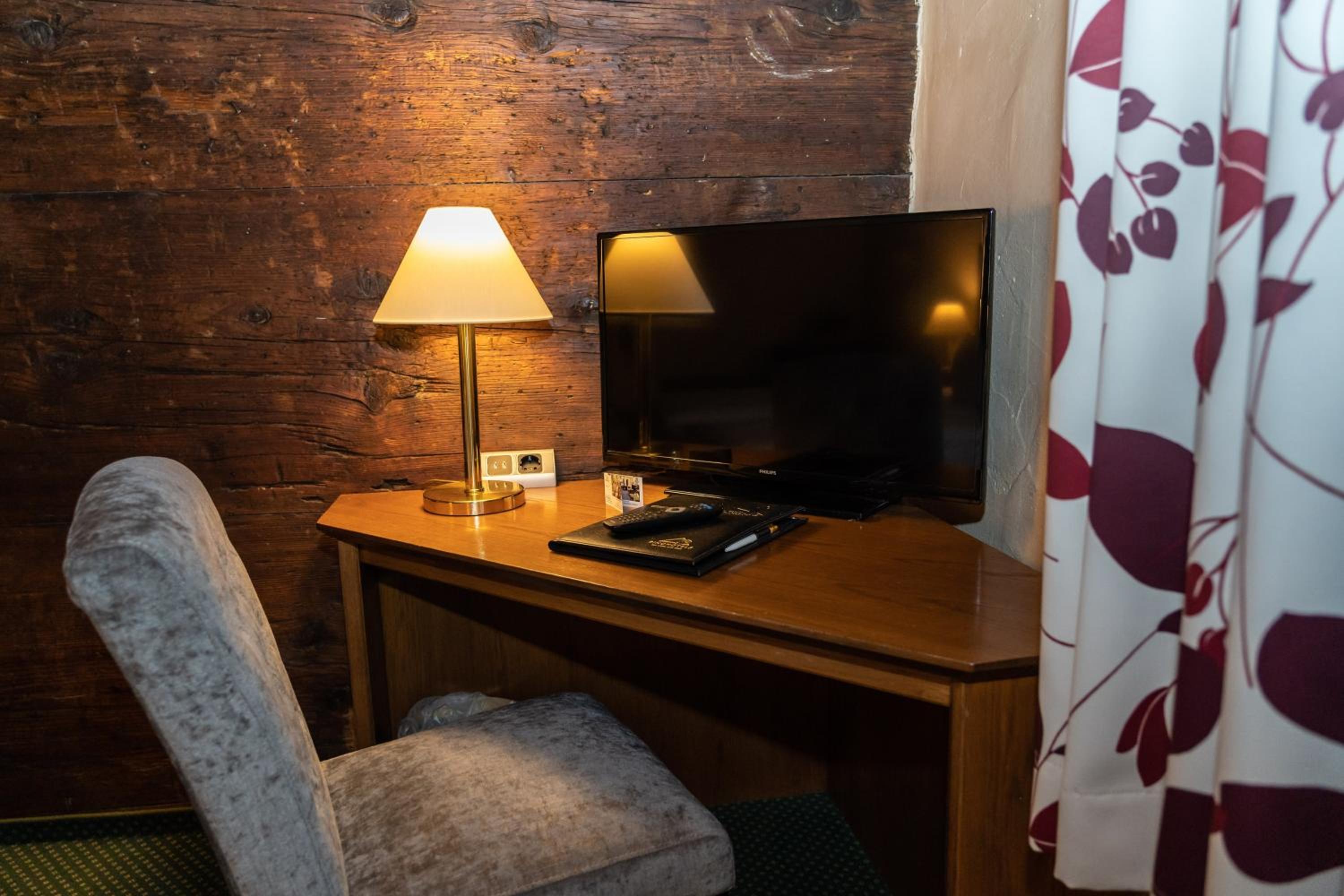 Superior Double Room - Photo 2