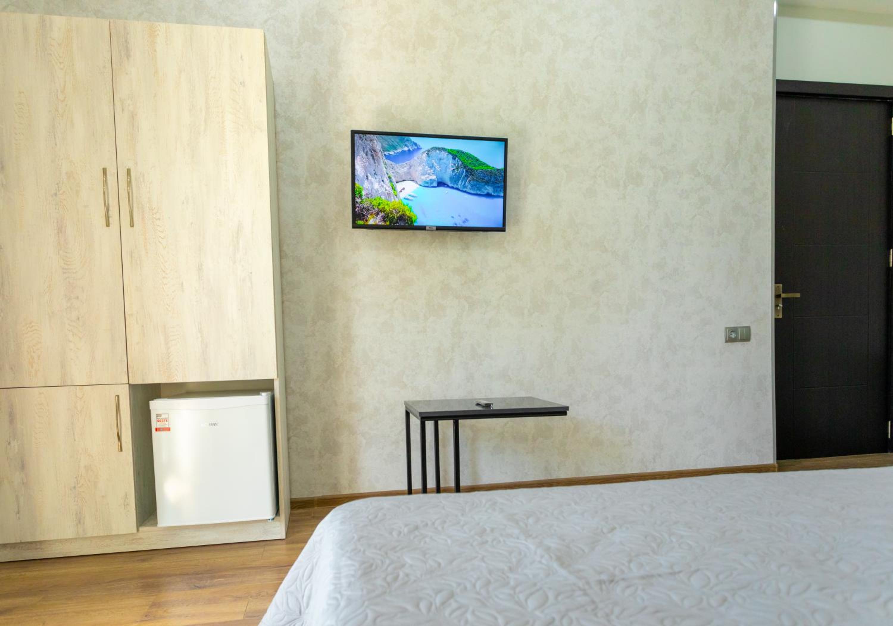 Double Room With Balcony (2 Adults + 1 Child)