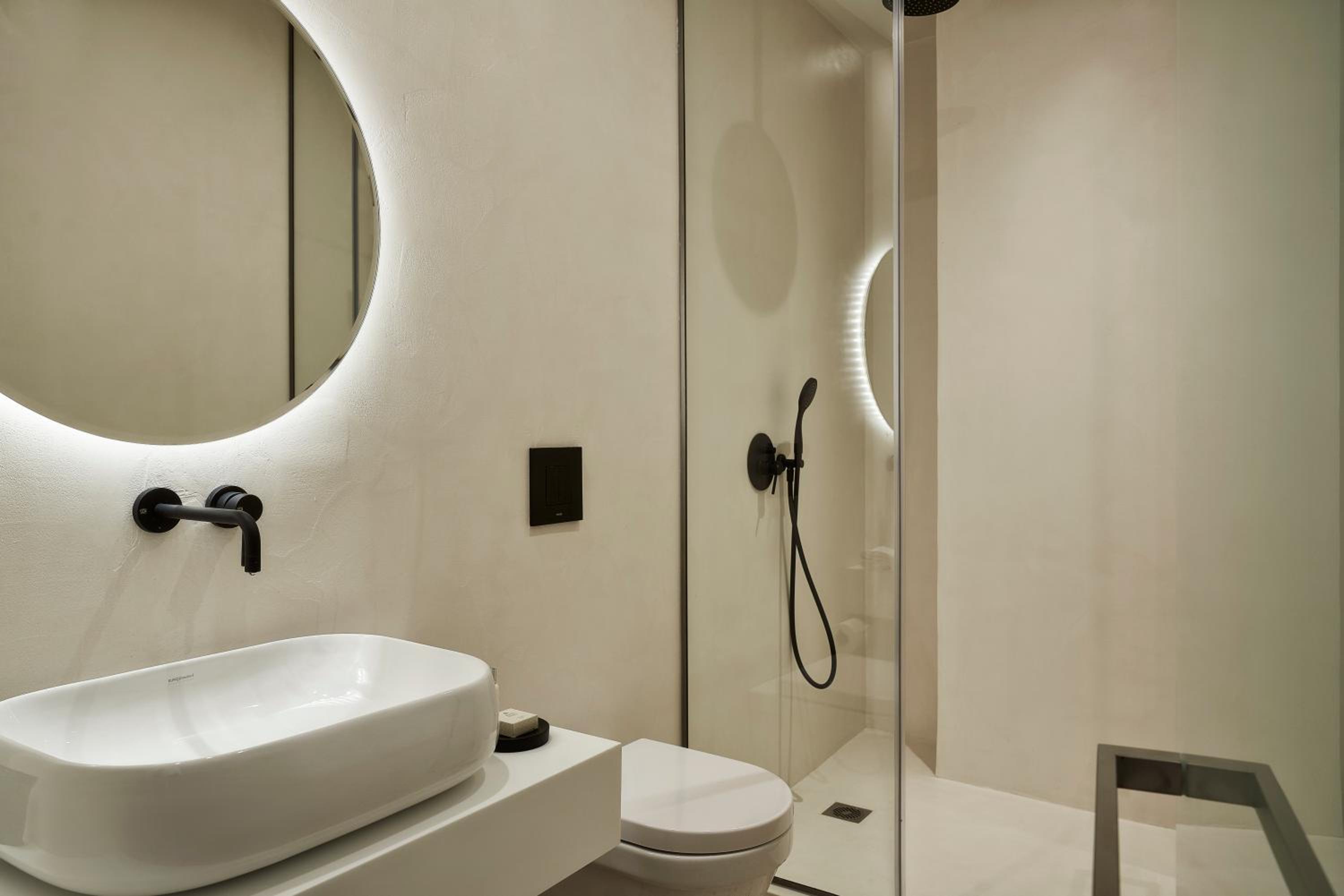 Economy Double or Twin Room photo 2