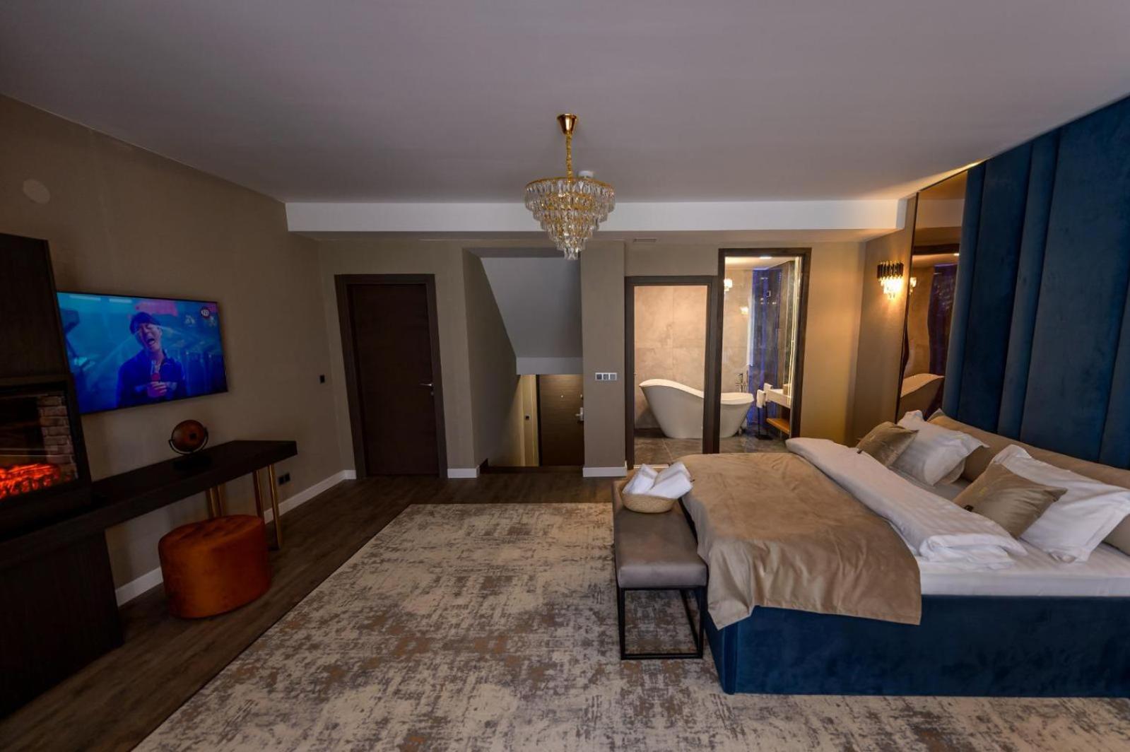 Royal Junior Suite - Photo 4