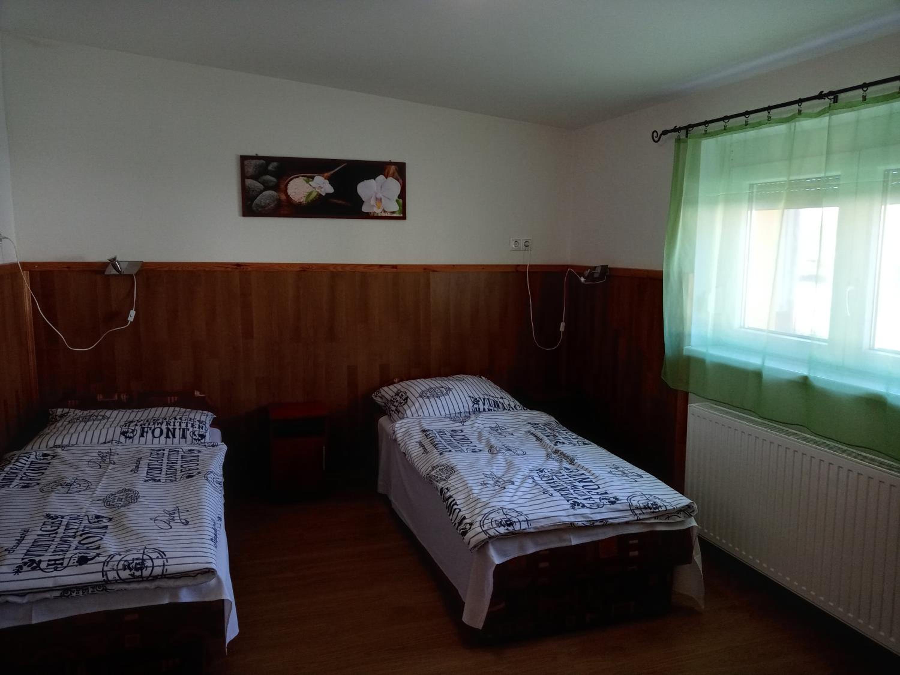 Two-Bedroom Apartment - Photo 5
