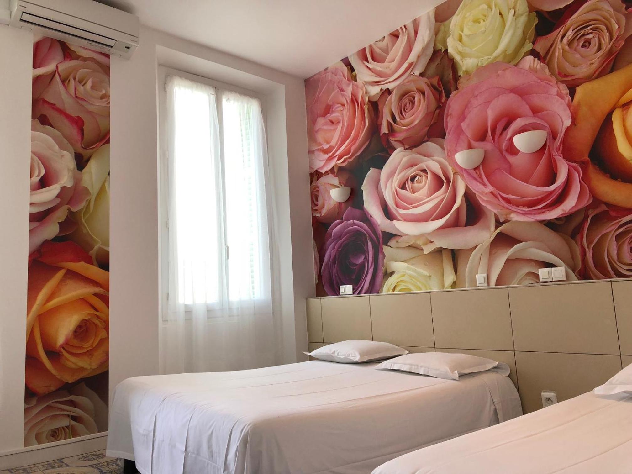 Quadruple Room - Photo 3