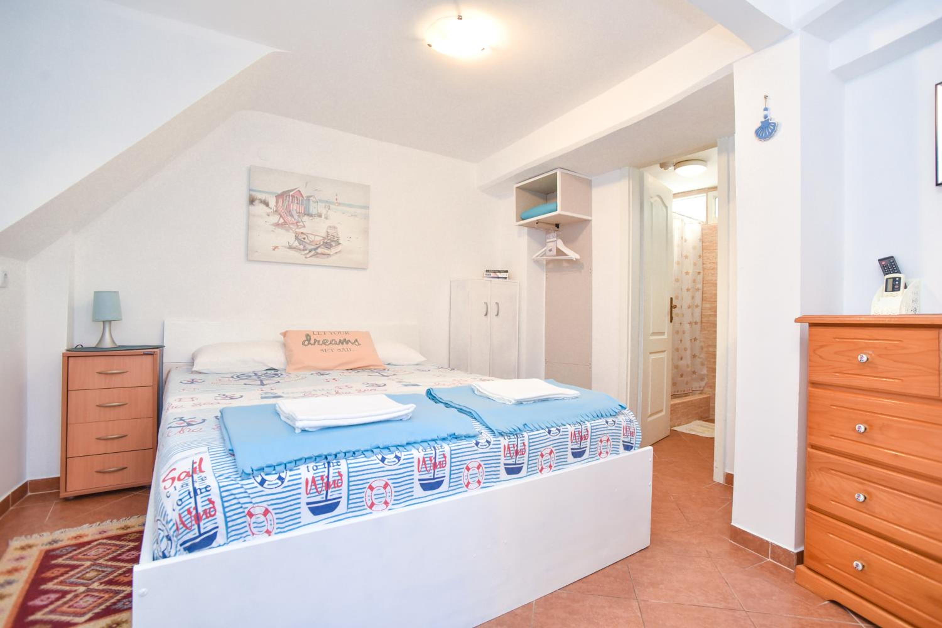 Double Room With Private Bathroom