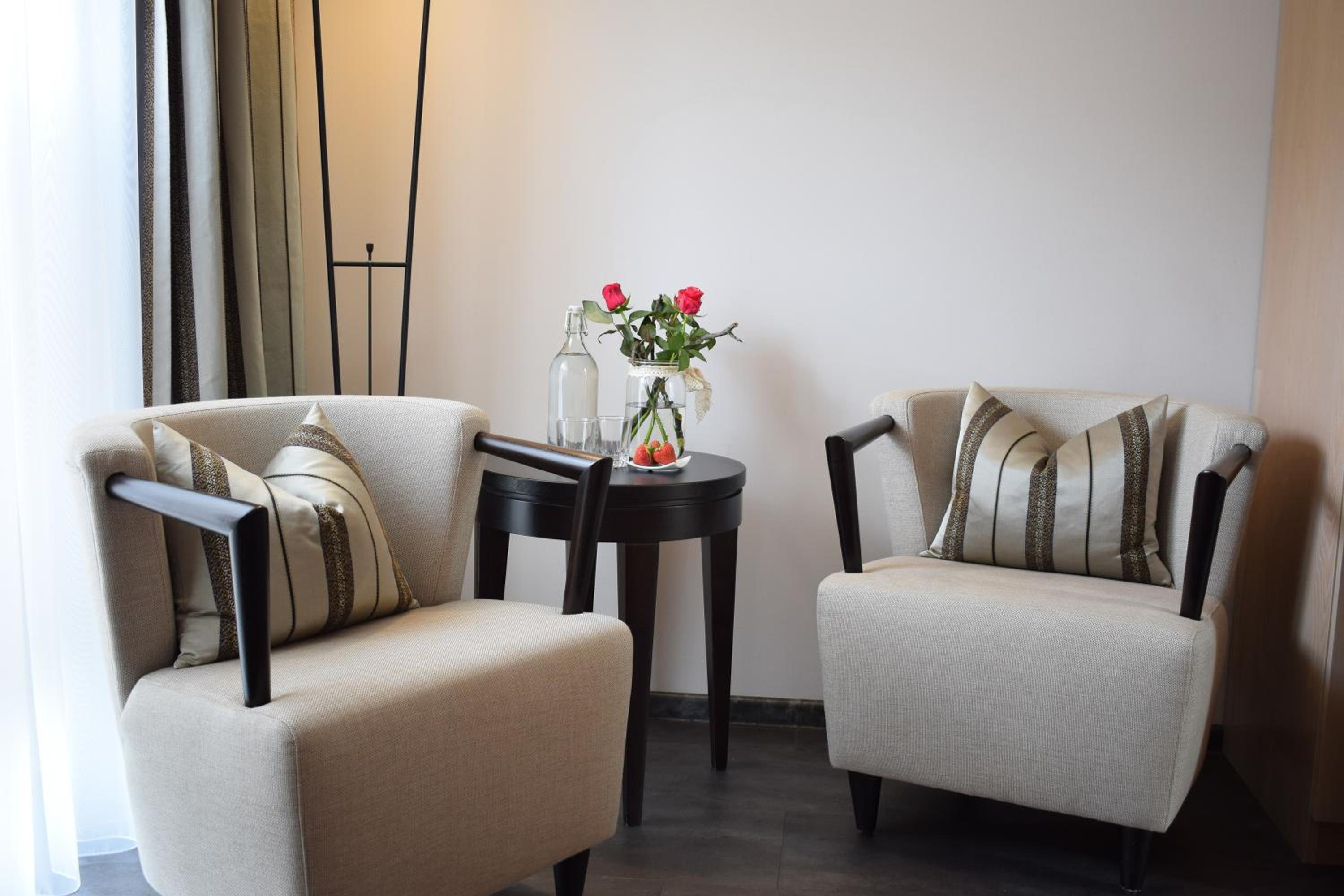 Standard Double Room partially with Balcony photo 3