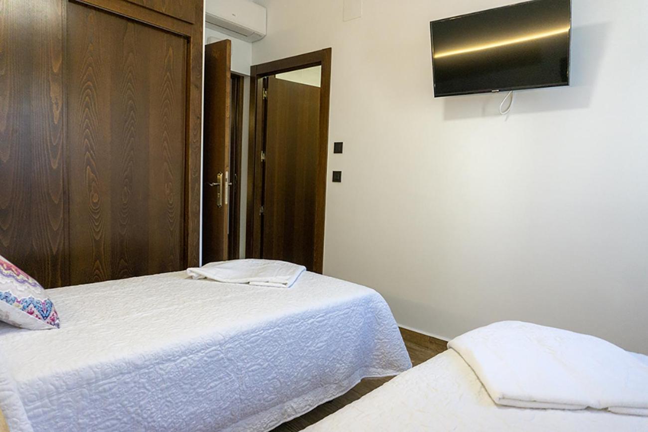 Habitación Doble con Baño Privado