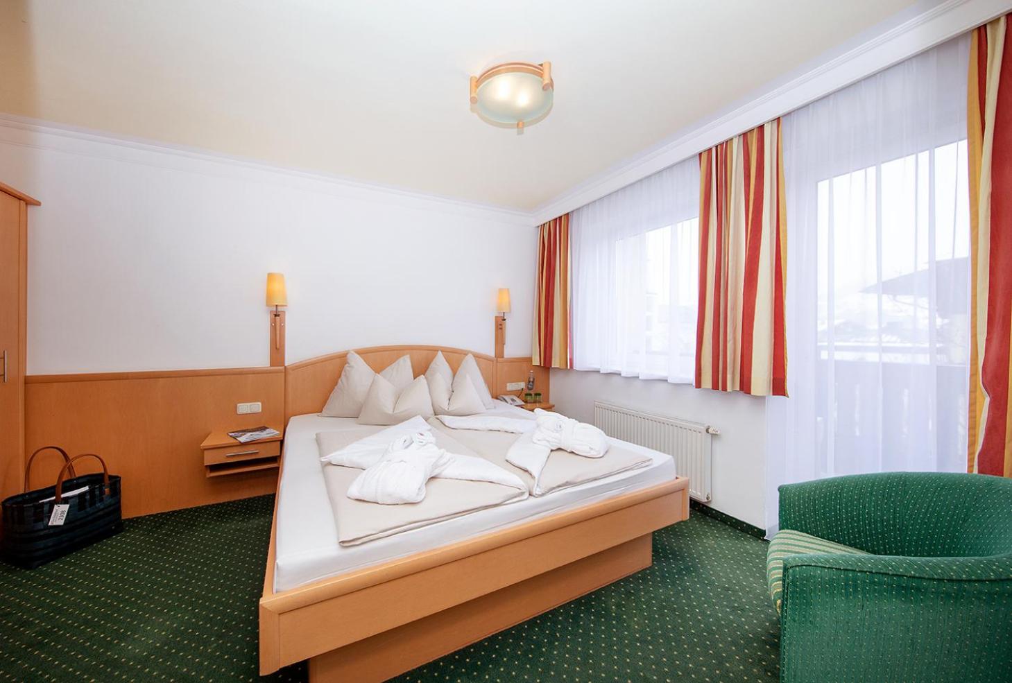 Standard Double Room photo 2